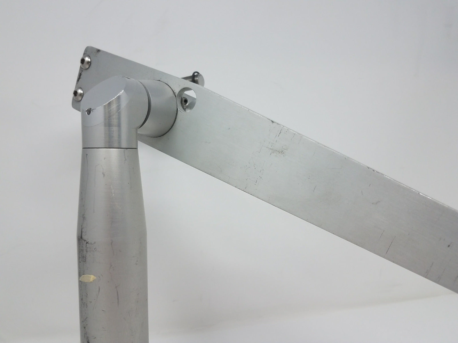 Hoya Conbio Articulating Arm for Medlite C6 and RevLite ** Parts Sold AS IS **