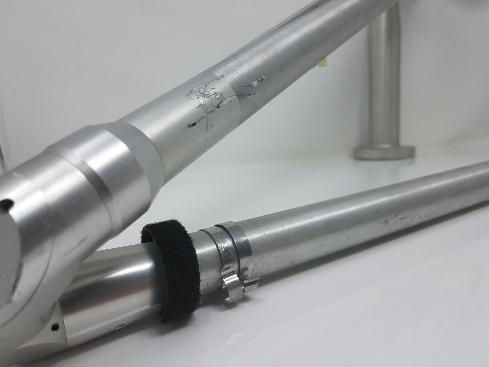 Hoya Conbio Articulating Arm for Medlite C6 and RevLite ** Parts Sold AS IS **