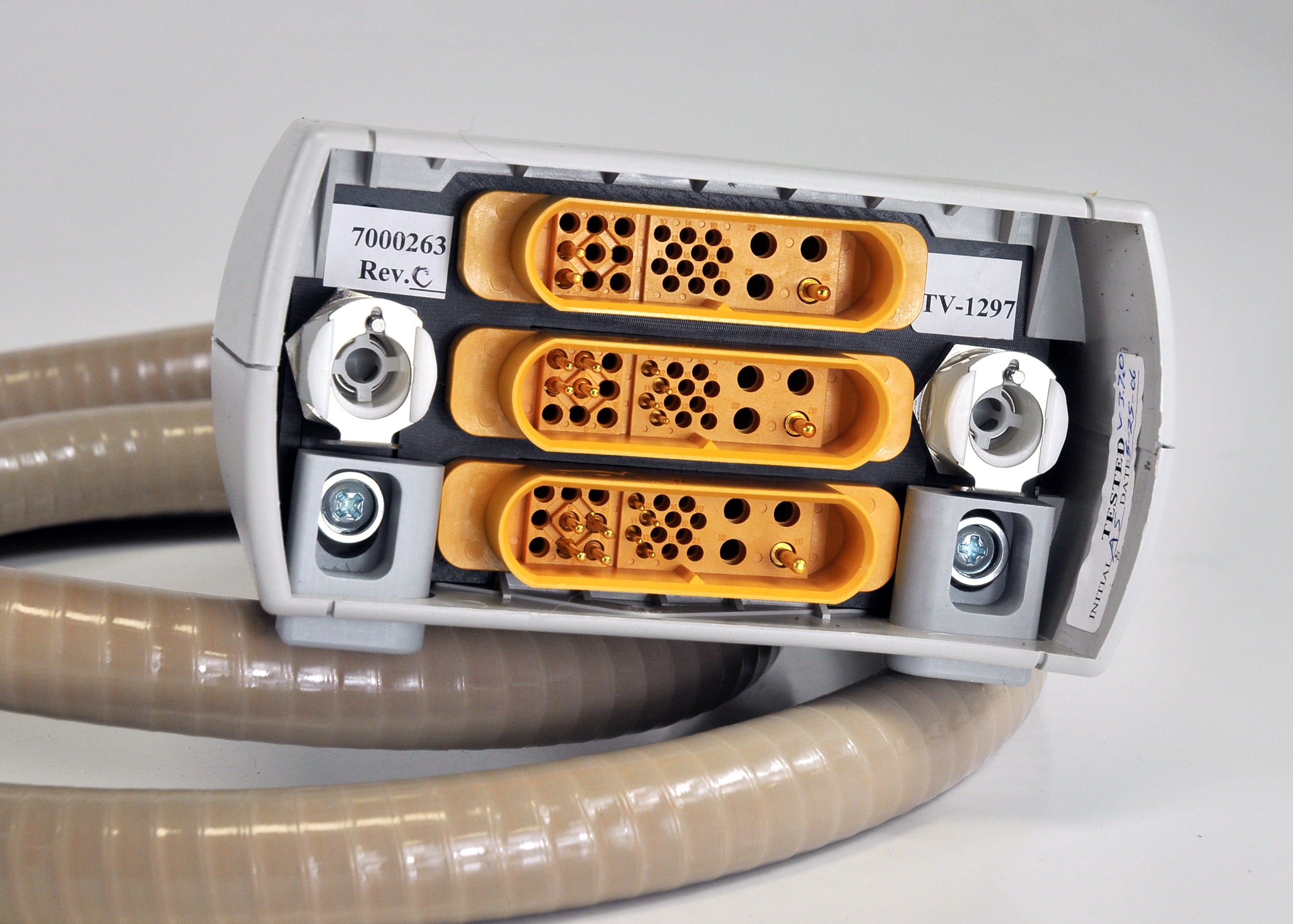 Cutera Titan V Handpiece Xeo Coolglide Laser IPL System Wrinkles Acne Scars