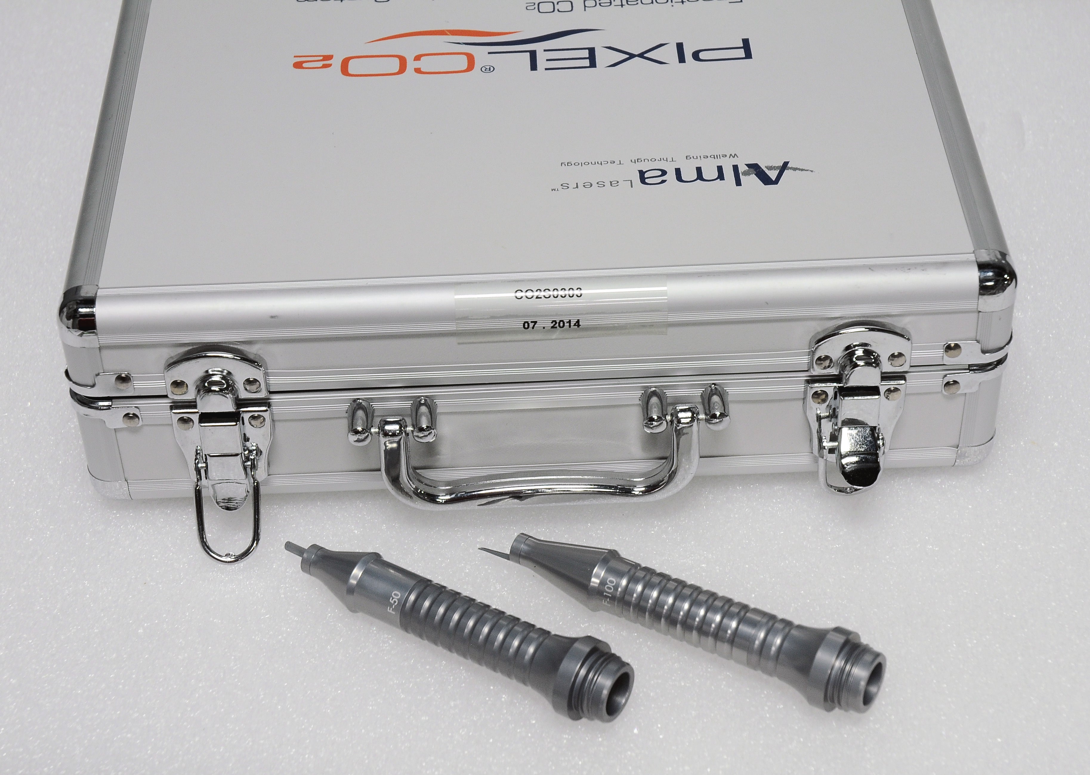 2014 Alma Pixel CO2 Laser FemiLift Fractional Vaginal Resurfacing C0 2 Mona C02