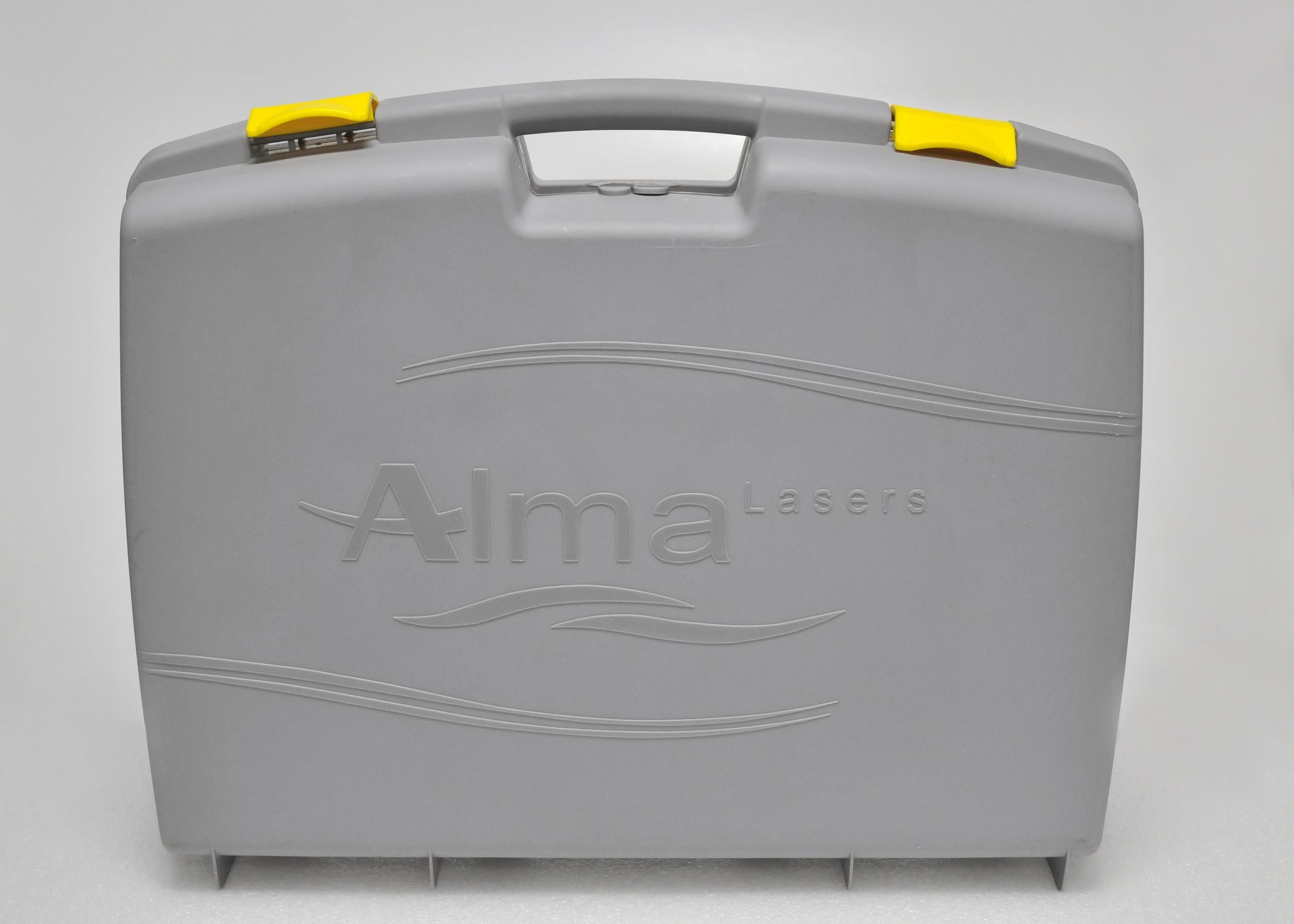 2011 Alma Soprano XL Laser NIR HandPiece - Skin Tightening Tighten - w/ Case