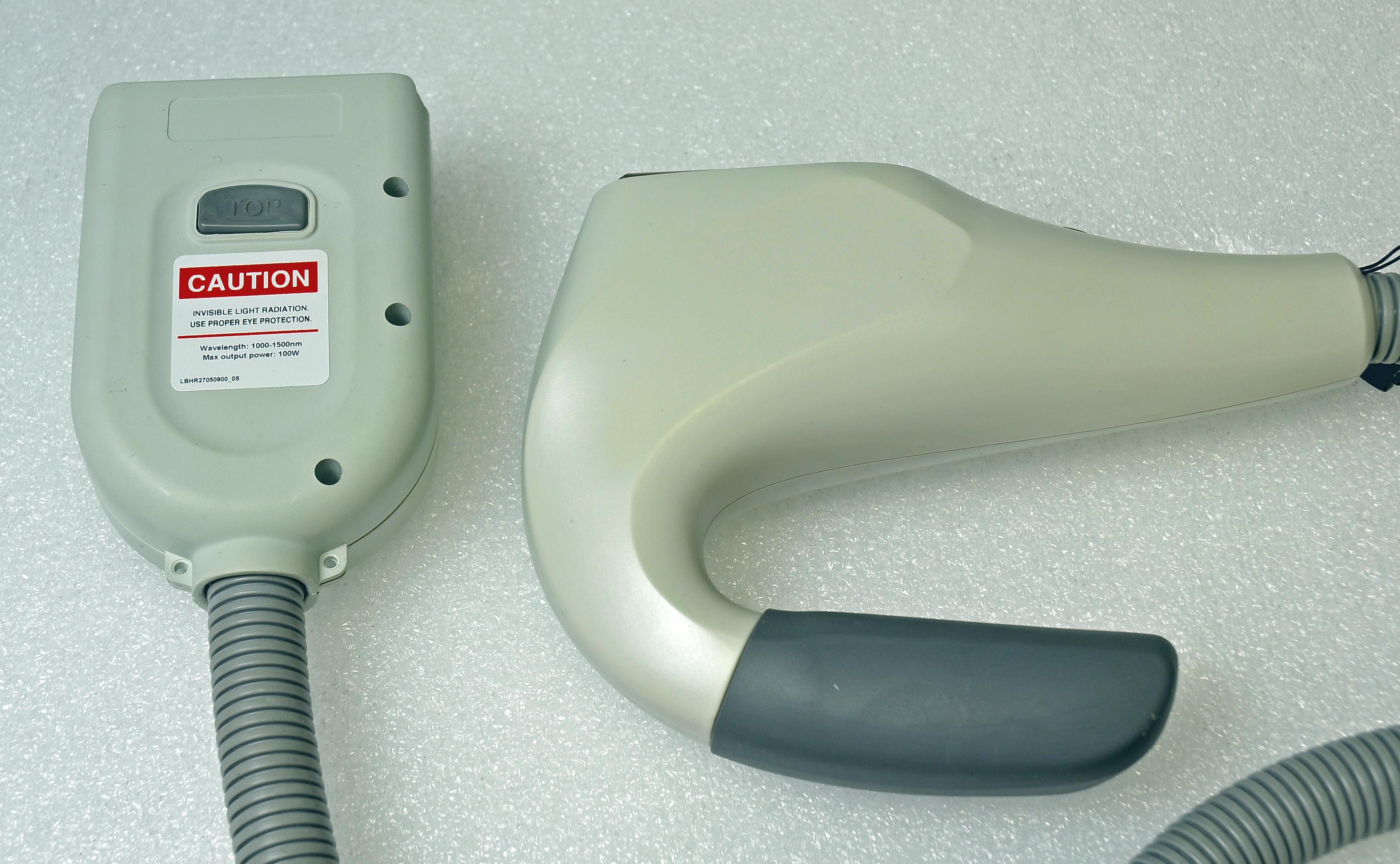 2012 Alma Lasers Soprano XL NIR HandPiece Hair Removal Laser w Case