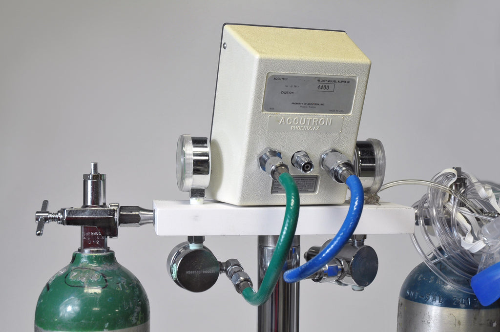 Accutron Alpha III Dental Nitrous Oxide Flowmeter 2 Tanks Mobile Stand Portable