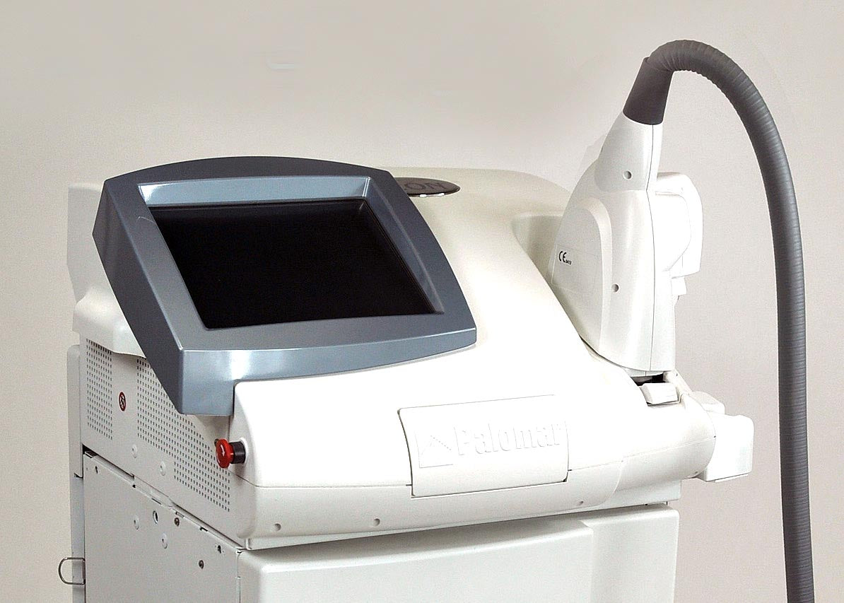 2012 Cynosure Palomar ICON 1540 Fractional Ys R G Hand Pieces IPL Laser System
