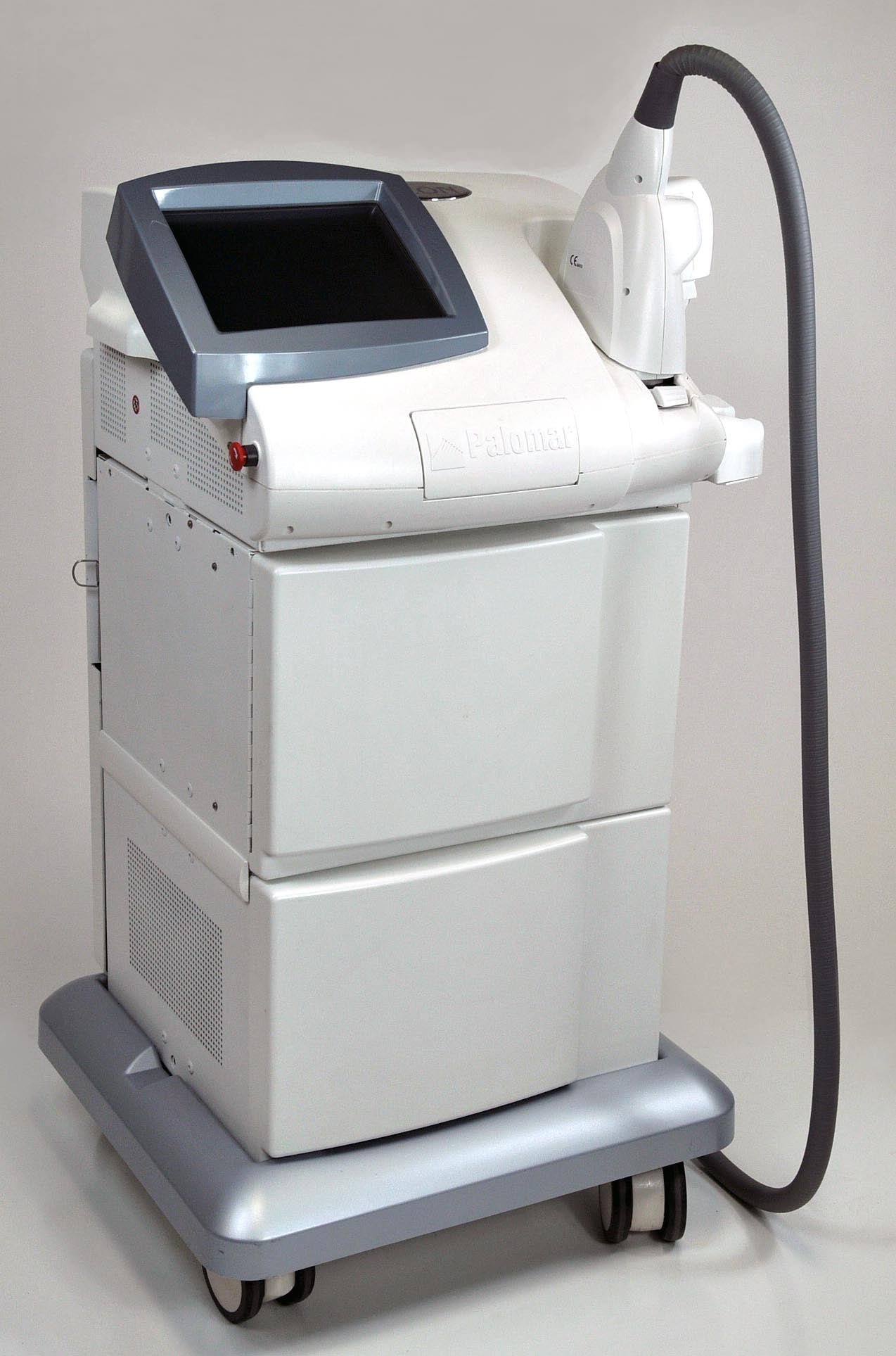 2012 Cynosure Palomar ICON 1540 Fractional Ys R G Hand Pieces IPL Laser System