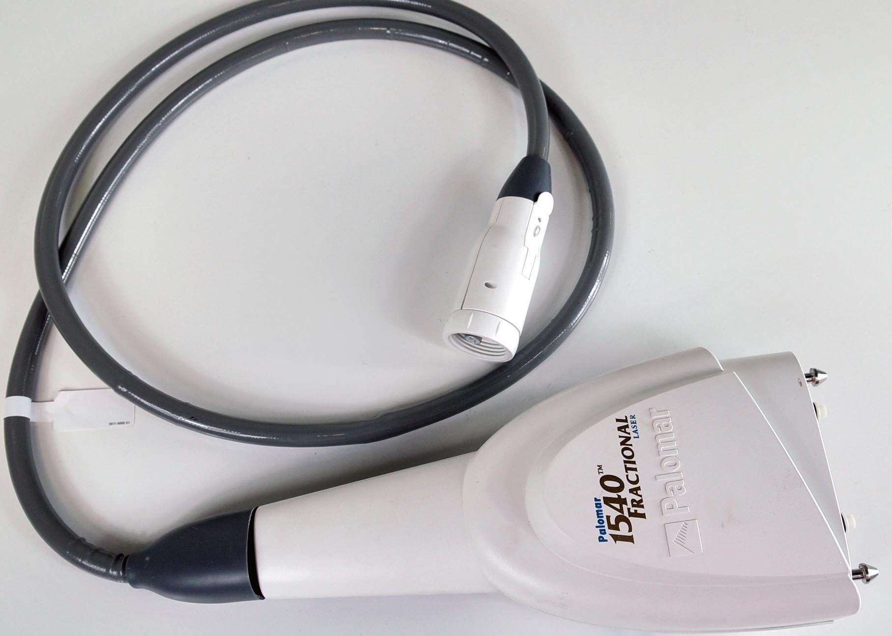 2012 Cynosure Palomar ICON 1540 Fractional Ys R G Hand Pieces IPL Laser System