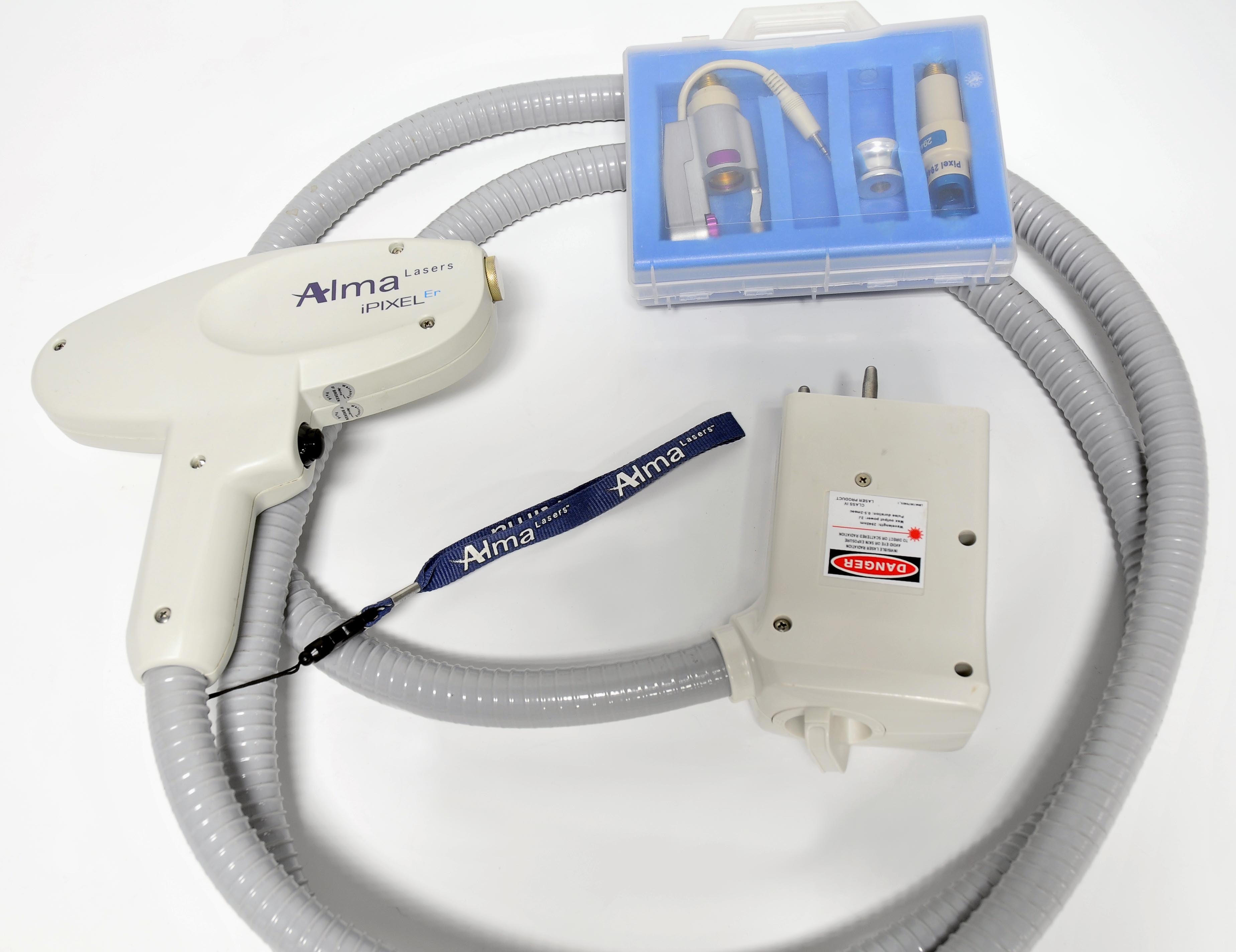 2012 Alma Harmony XL Laser iPixel Hand Piece Er Erbium Tips: Yag 2940 7x7 Roller