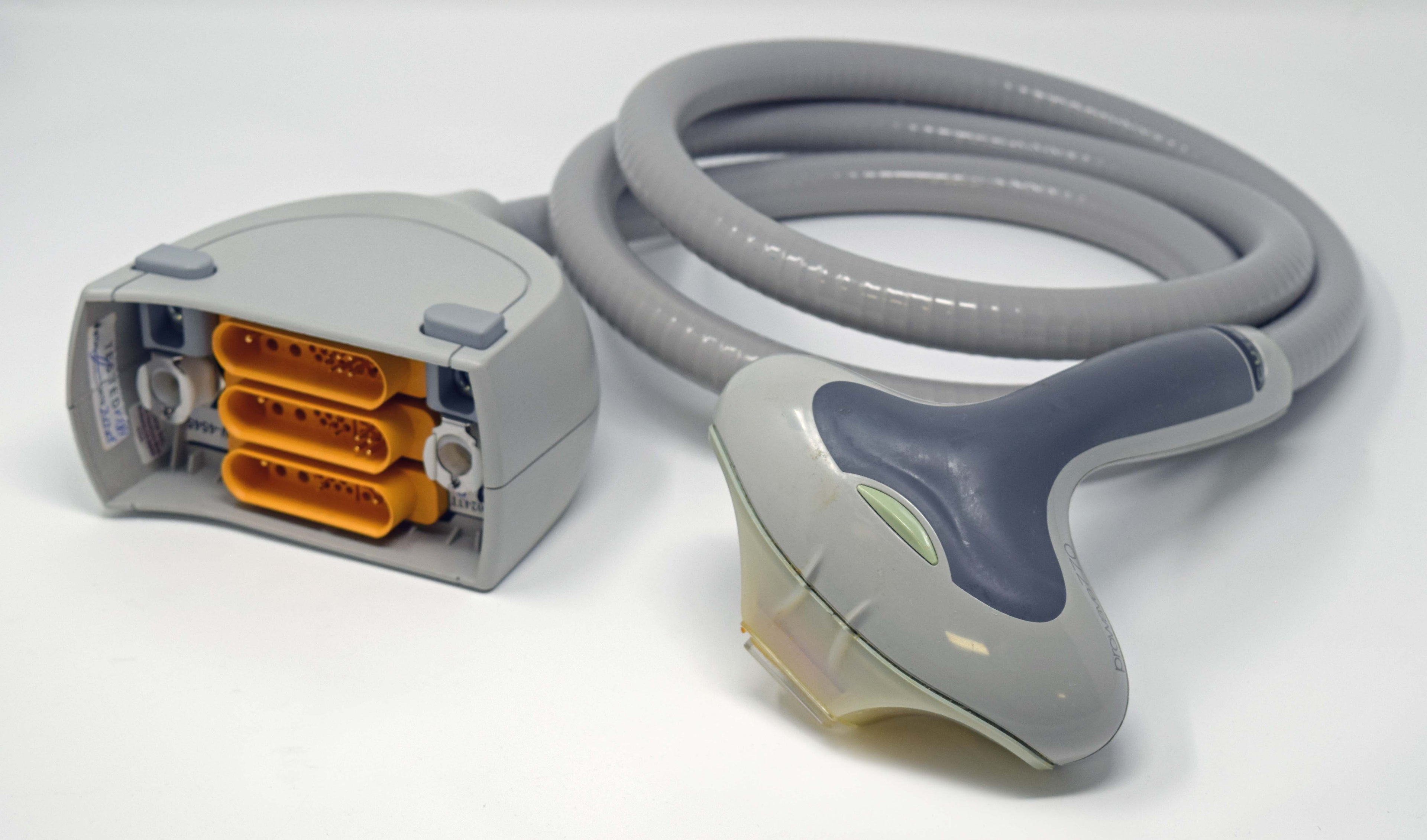 2007 Cutera XEO IPL Laser Nd:YAG 1064 Titan XL LimeLight ProWave Pearl LOW SHOTS