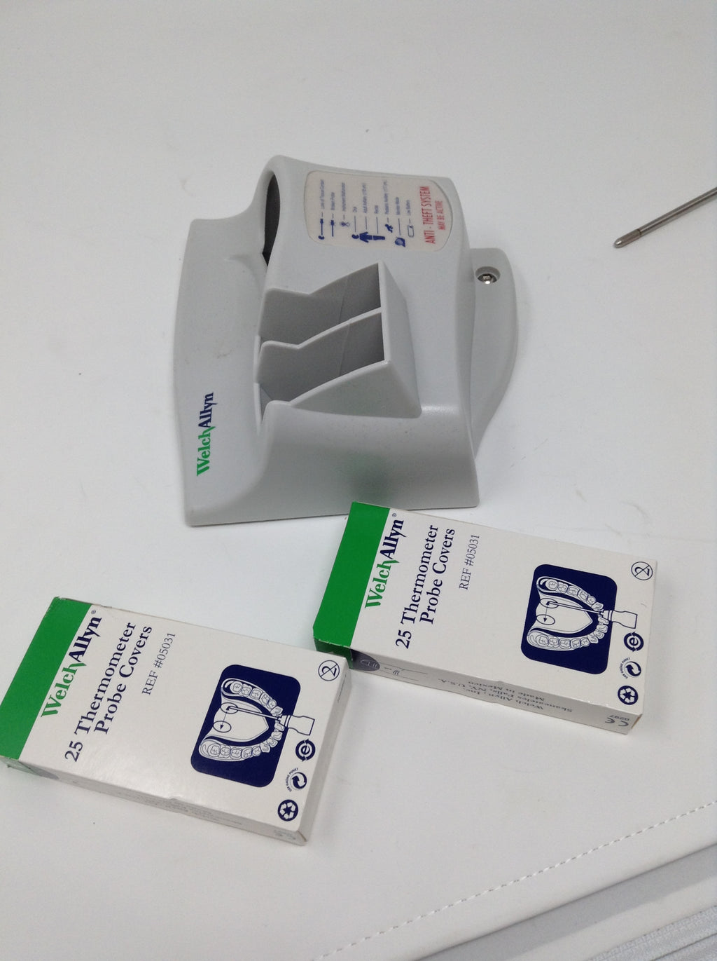Welch Allyn Sure Temp 690 Plus Thermometer with 65 Probe Covers