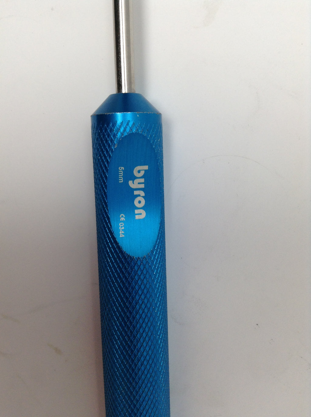 Byron ARC-HAN-L Cannula Needle Infiltration Handle Blue 5mm Canula Cannulae