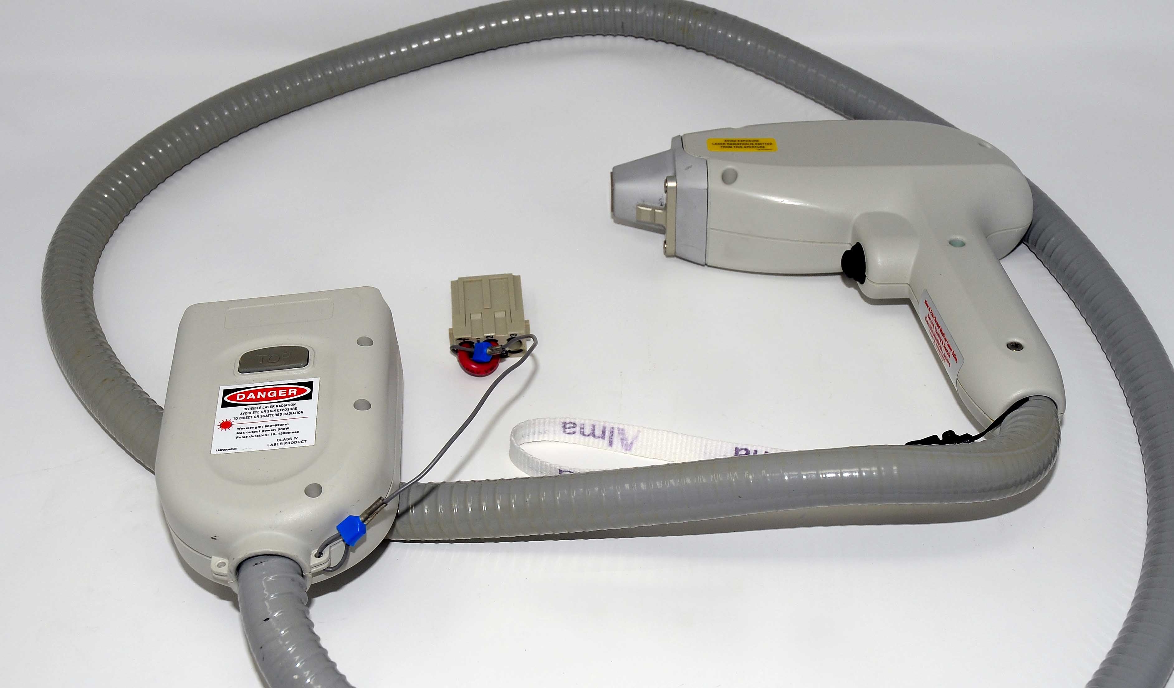 2006 Alma Soprano XL 810nm Diode IPL Hair Removal Laser System SHR Handpiece