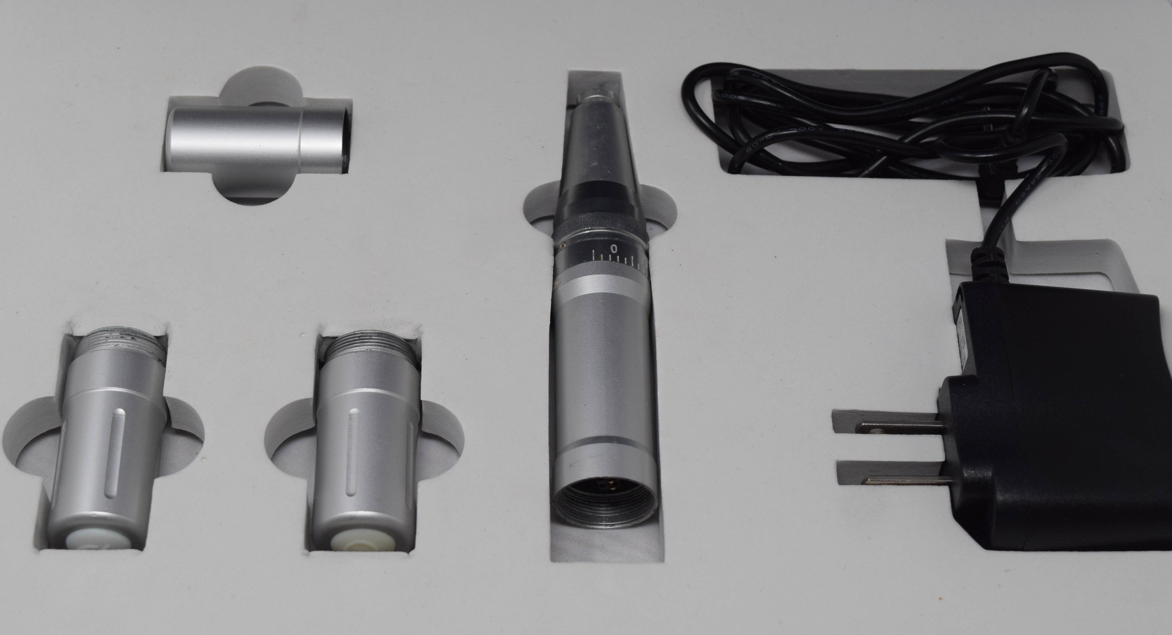 Silver Eclipse MicroPen MP2290 Aesthetics Kit MicroNeedling Micro Needle DEMO