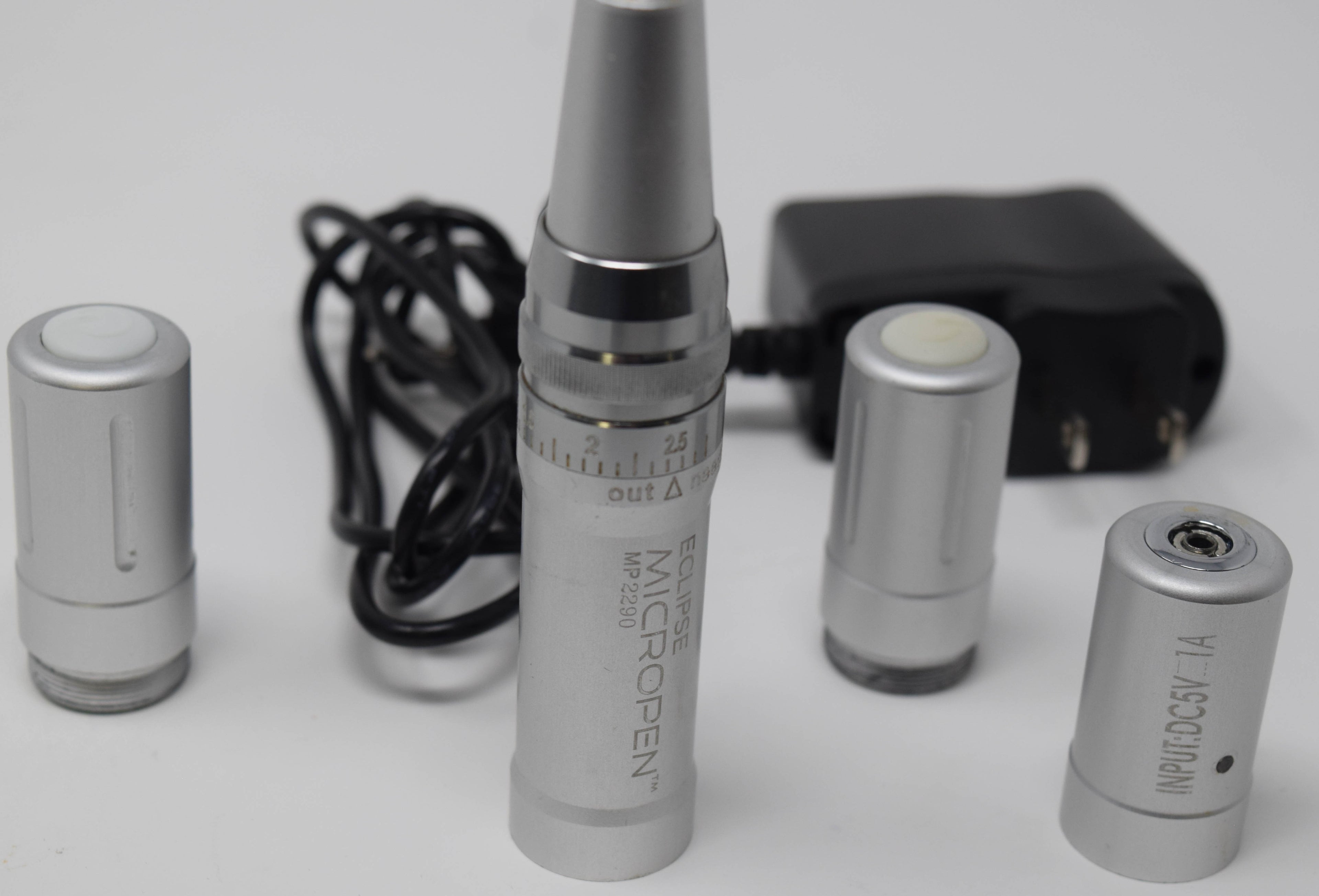 Silver Eclipse MicroPen MP2290 Aesthetics Kit MicroNeedling Micro Needle DEMO