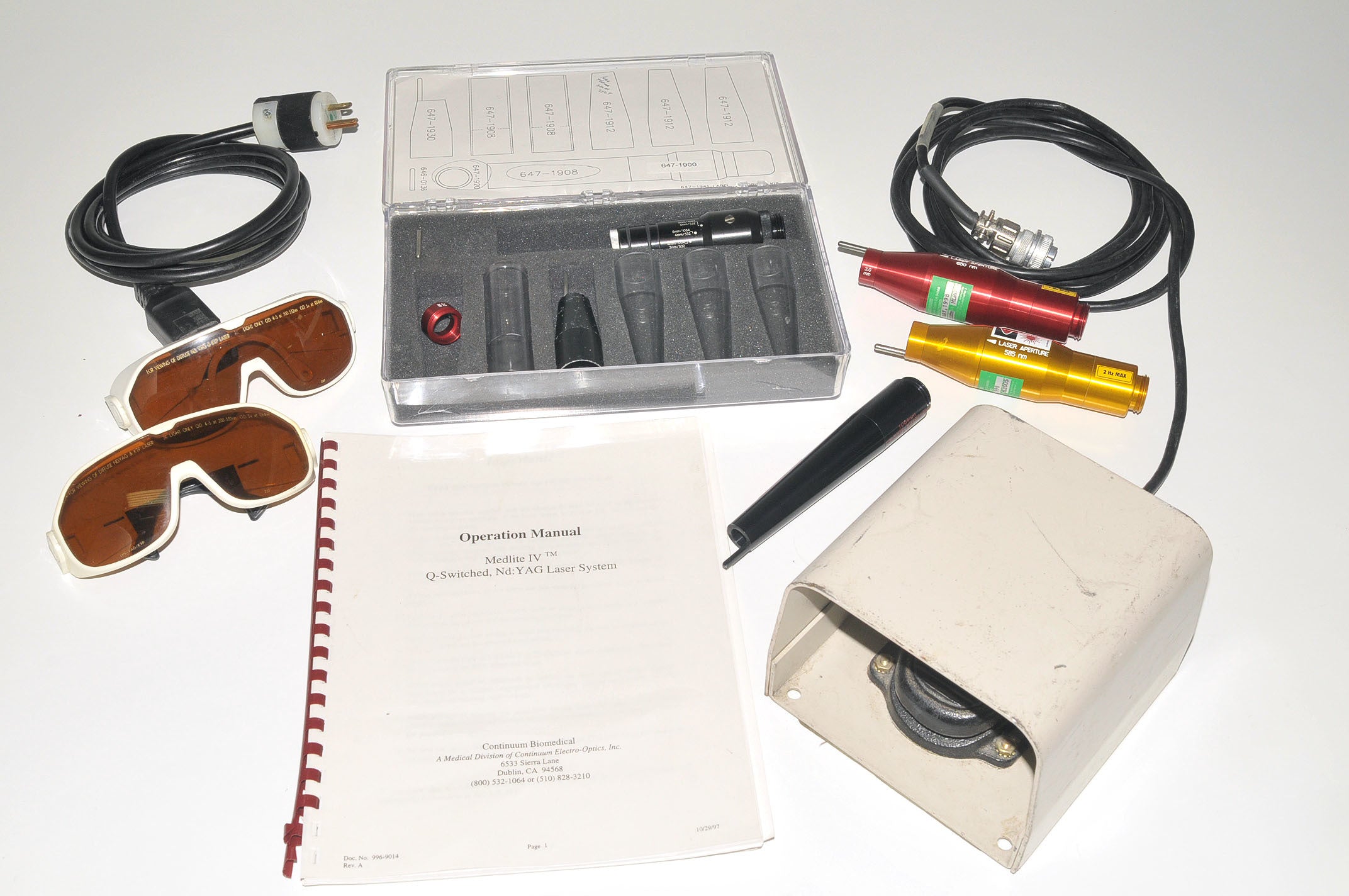 1998 ConBio Con Bio Medlite IV 4 Q-Switched Nd:YAG Laser Tattoo Removal Pigment