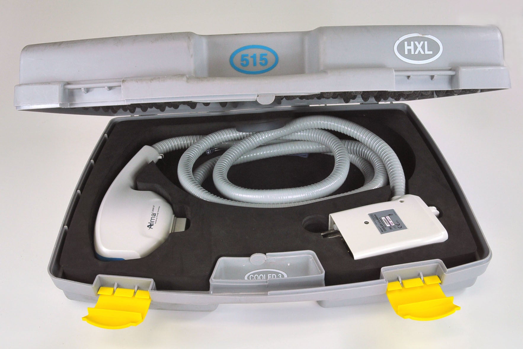 2011 Alma Harmony XL IPL Laser System 2 HandPieces ST Skin Tightening 515 Lesion