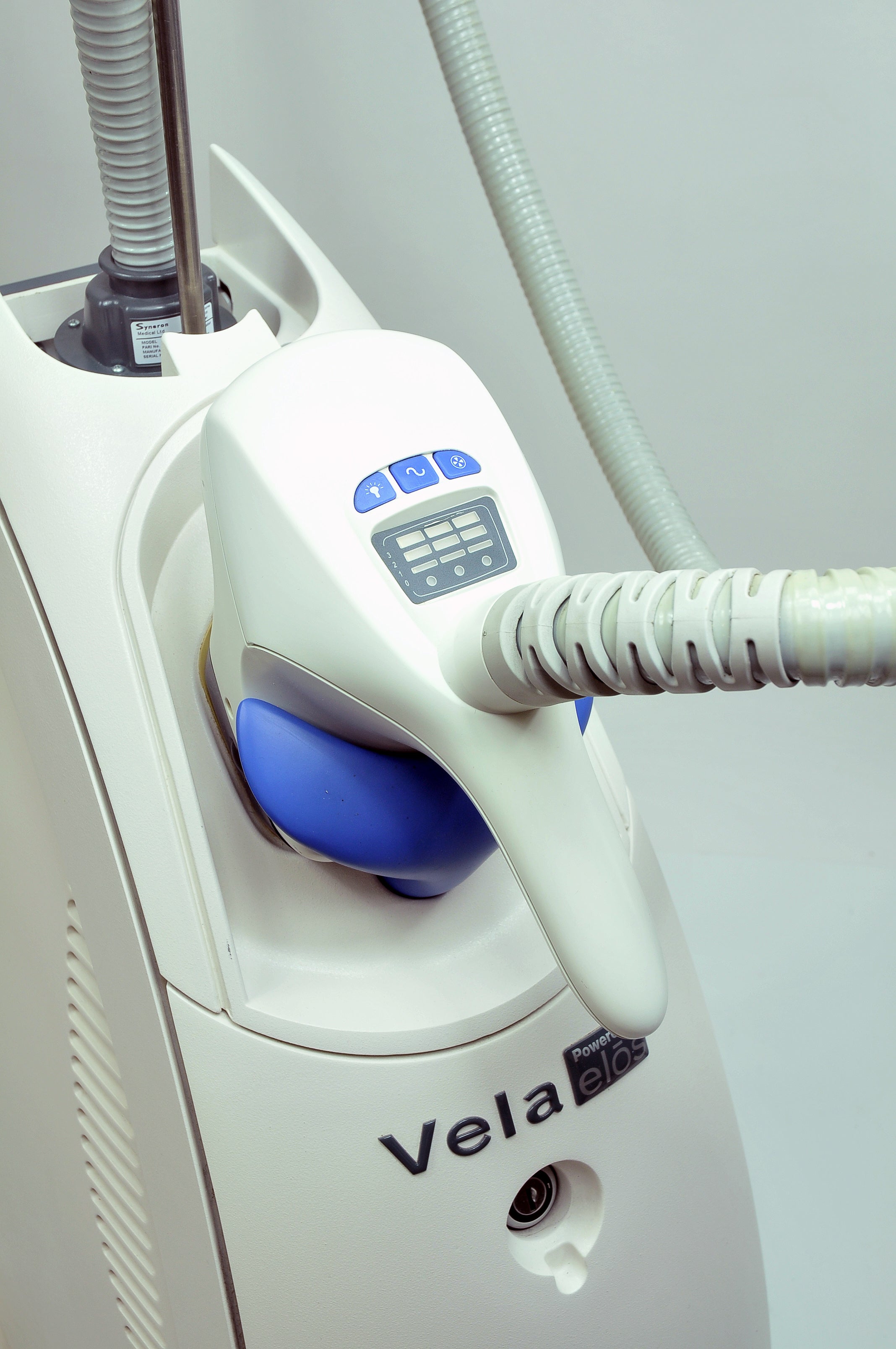 2006 Syneron Vela Smooth Shaper - VelaSmooth Cellulite Body Shaping ELOS Powered