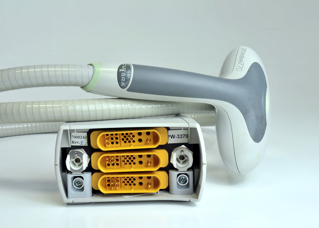 2006 Cutera XEO SA (STAND ALONE NO YAG) IPL LP560 ProWave 770 Titan XL Photo
