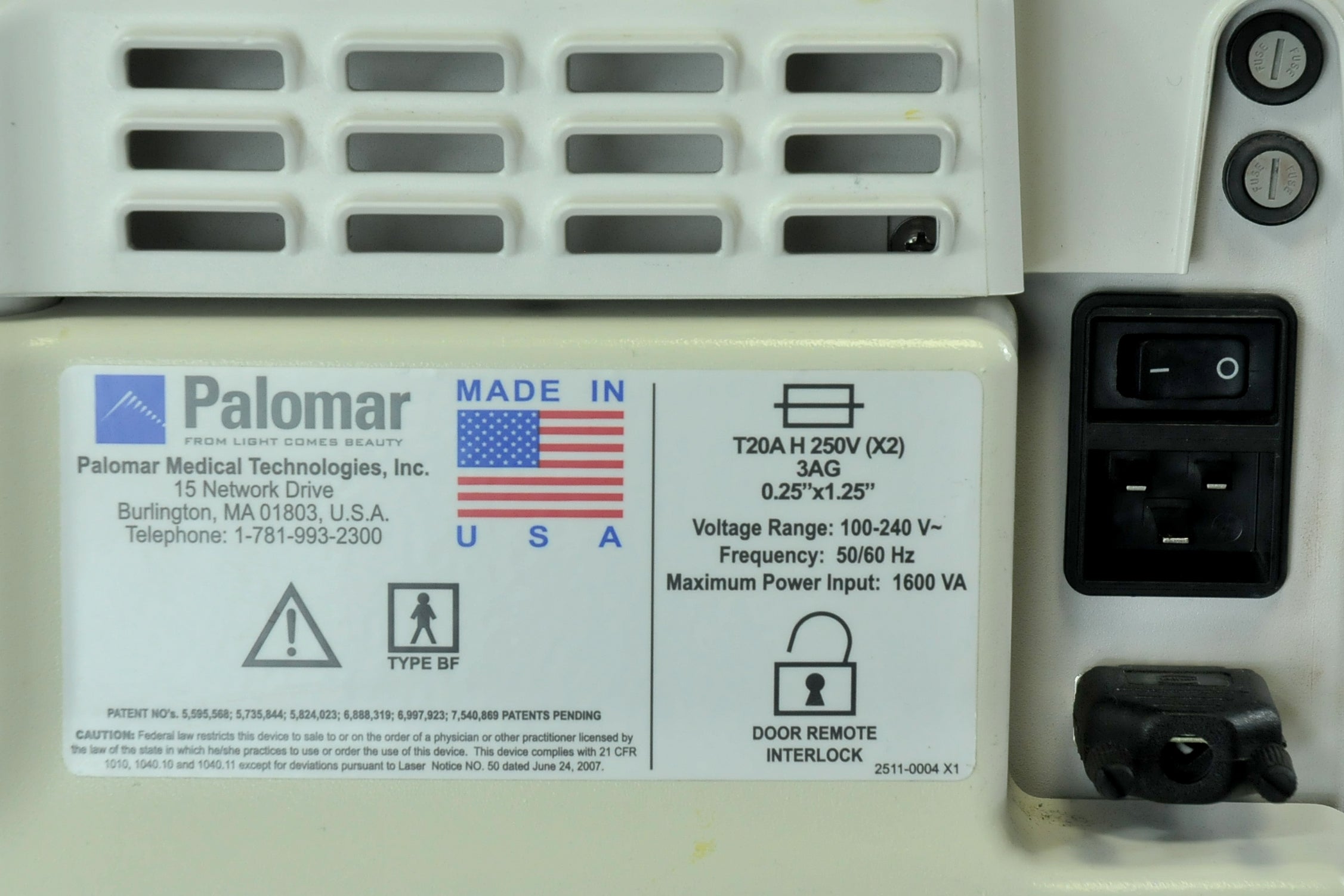 2011 Cynosure Palomar ICON System MaxG MaxR MaxYs 1540 Fractional HPs Max G R Ys