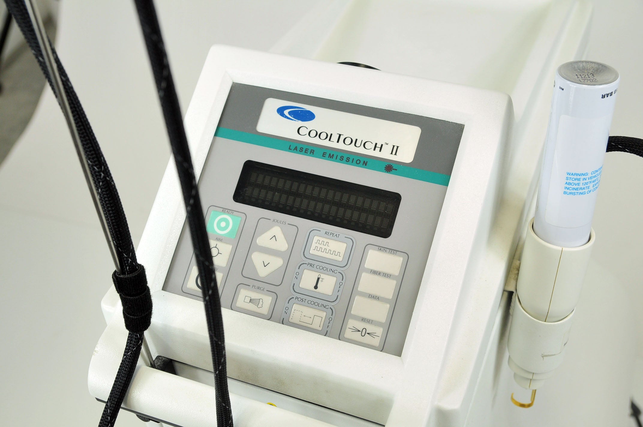 2001 New Star CoolTouch II Laser Nd YAG 1320nm Continuous Pulse System Acne Skin