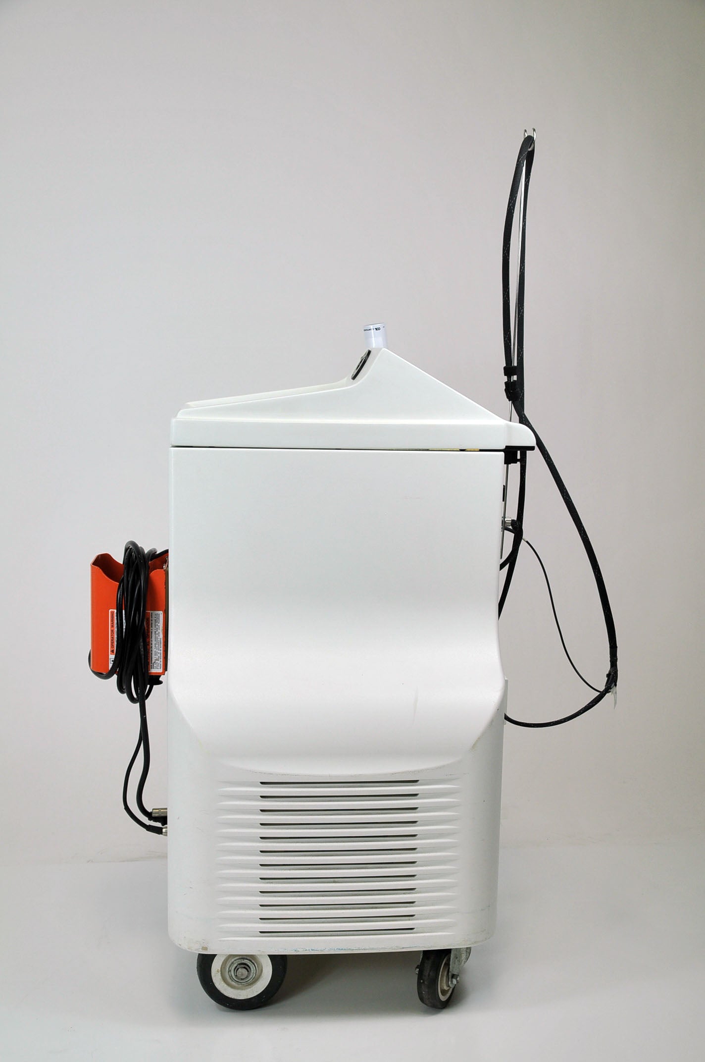 2001 New Star CoolTouch II Laser Nd YAG 1320nm Continuous Pulse System Acne Skin