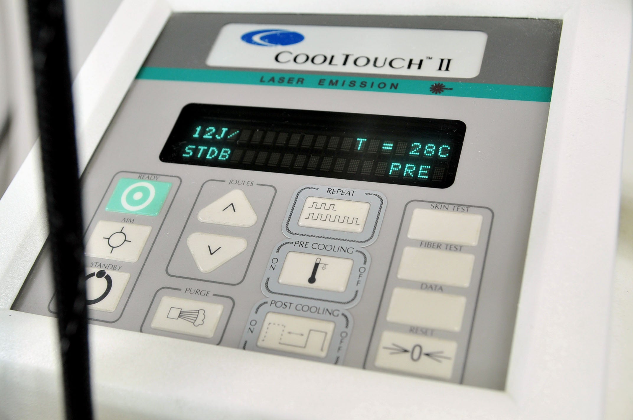2001 New Star CoolTouch II Laser Nd YAG 1320nm Continuous Pulse System Acne Skin