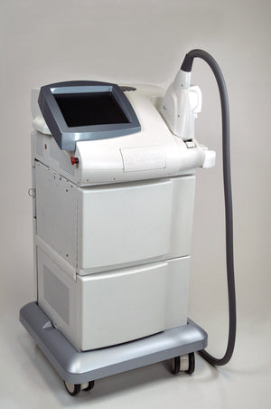 2011 Cynosure Palomar ICON System MaxG MaxRs MaxYs 1540 Fractional HP's