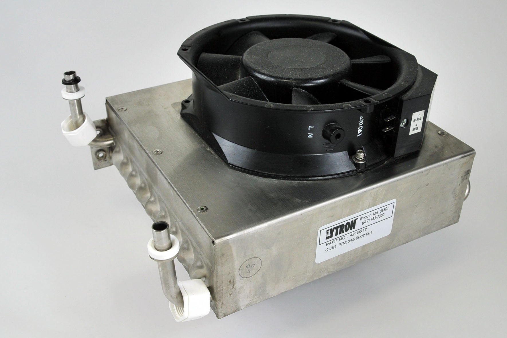 Lytron Heat Exchange P/N: 4210G12 Laser Cooler Liquid Radiator 3/8" Tubes