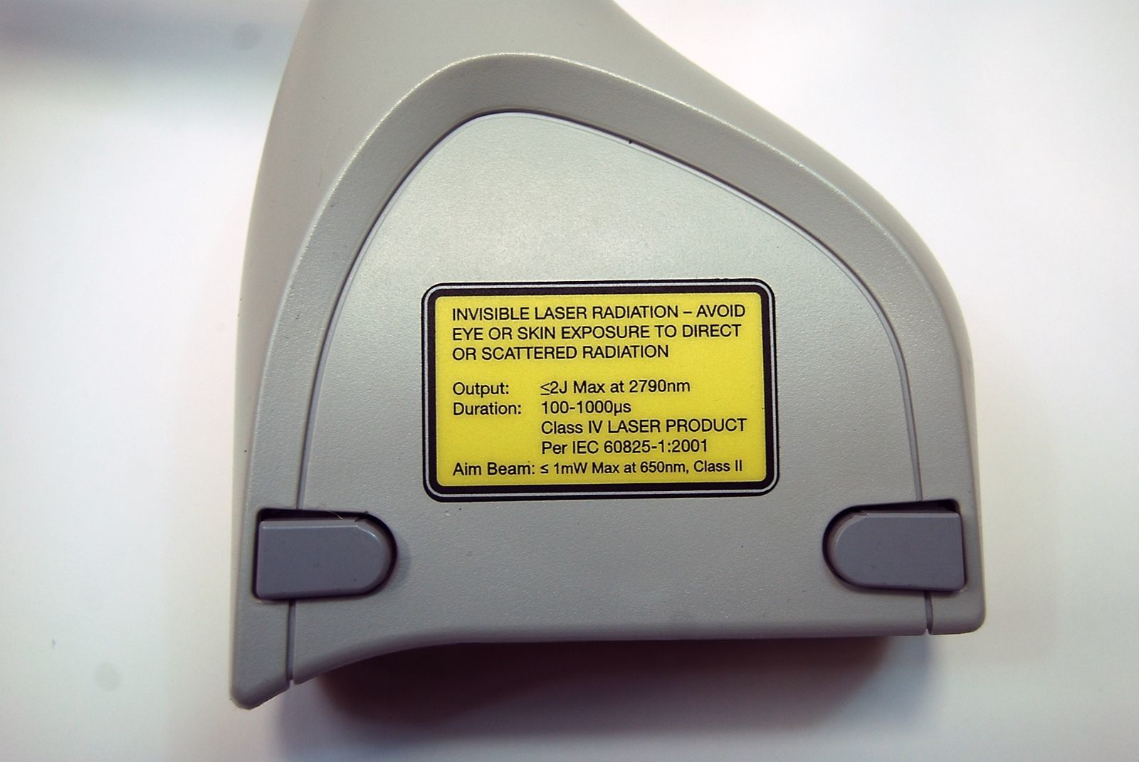Cutera Pearl Fractional Erbuim Yag ER:YAG SKIN TIGHTENING Handpiece 2790 mm