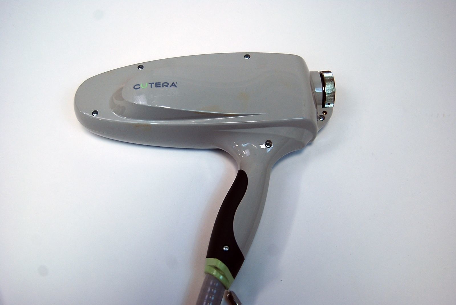 Cutera Pearl Fractional Erbuim Yag ER:YAG SKIN TIGHTENING Handpiece 2790 mm