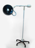 Midmark Ritter 355 022 Mobile Adjustable Light Procedure Surgery Surgical