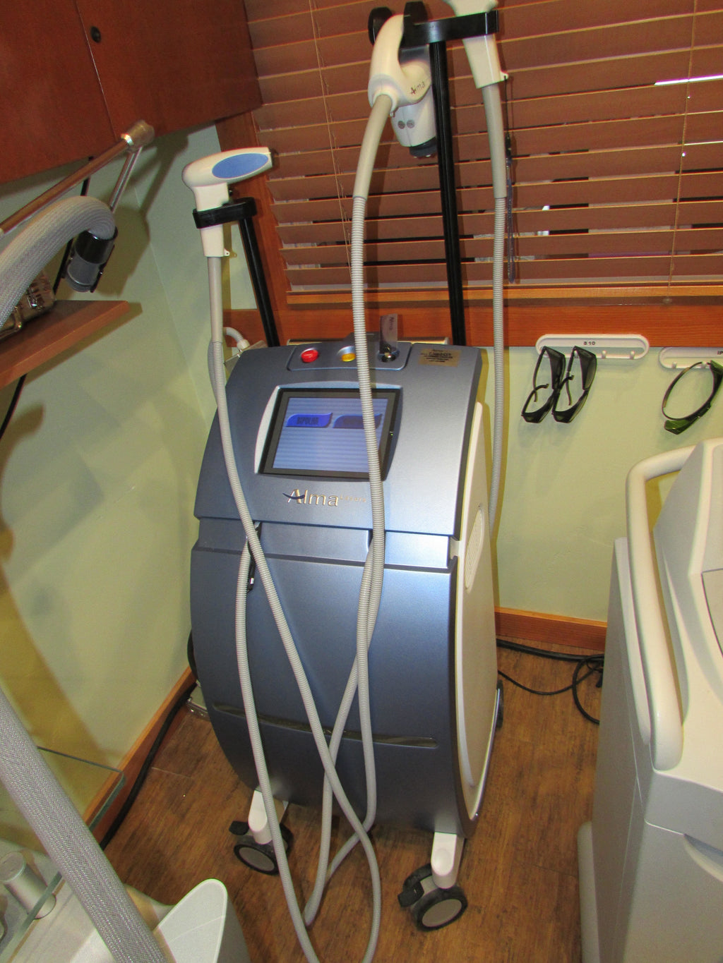 Alma Accent XL Cellulite-Reduction RF Laser Bipolar UniForm UniLarge 2012