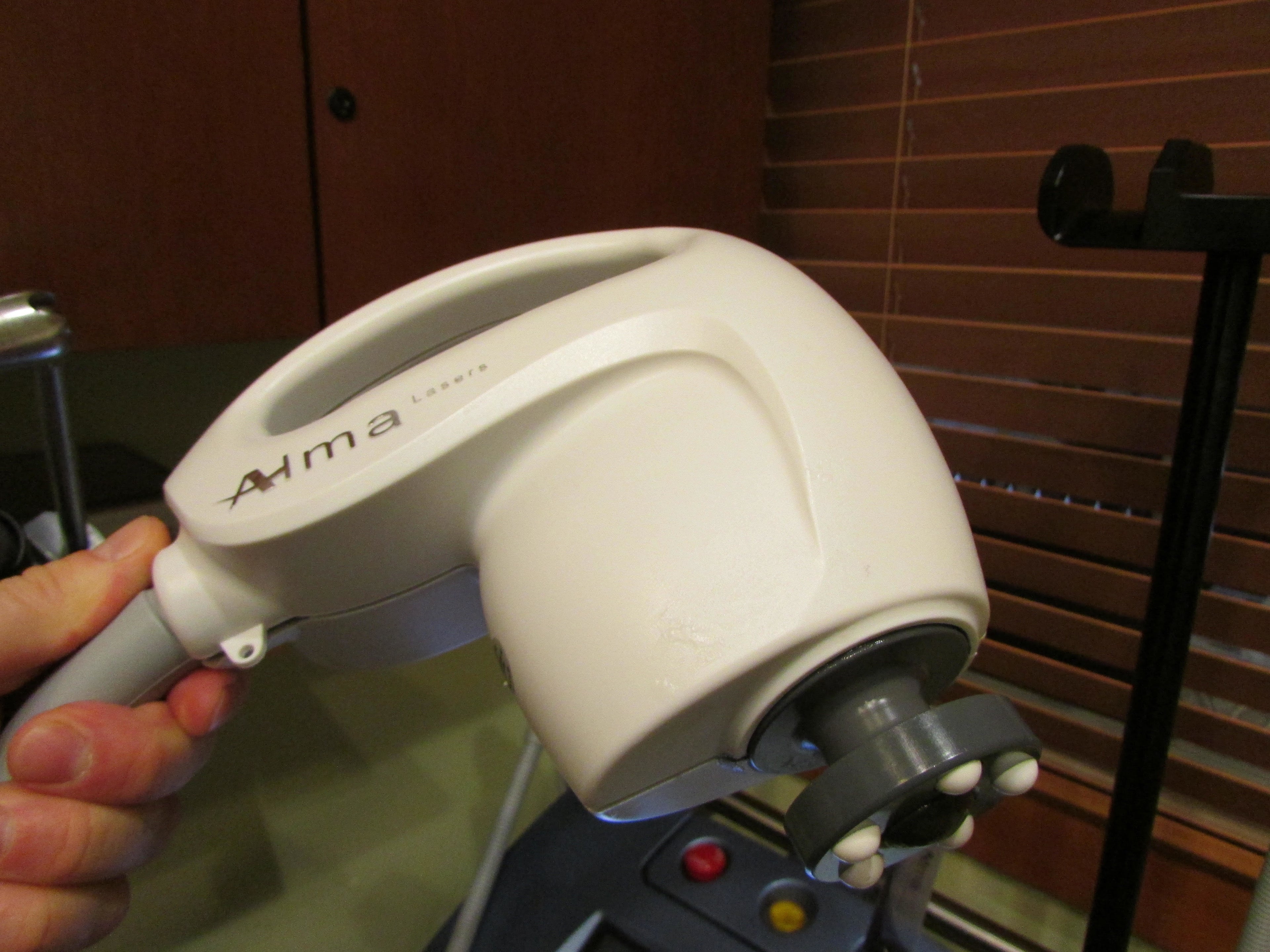 Alma Accent XL Cellulite-Reduction RF Laser Bipolar UniForm UniLarge 2012