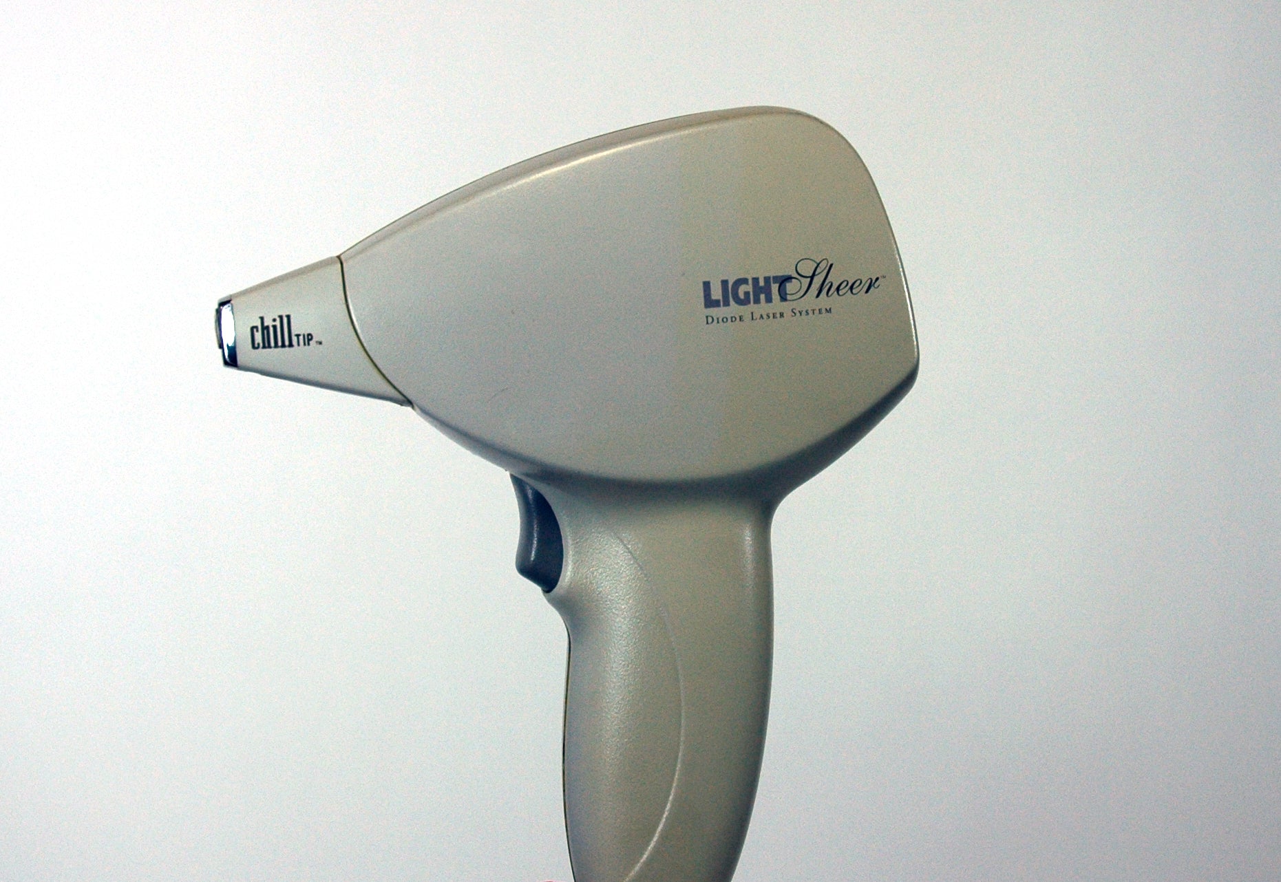 Lumenis LightSheer ET 400 Hair Reduction Diode Laser 2004 T3415 & Cart