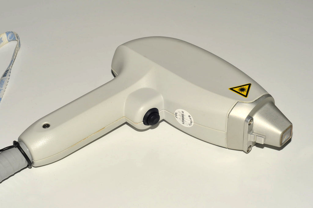 2006 Alma Lasers Sonata Handpiece Hair Removal w Carrying Case