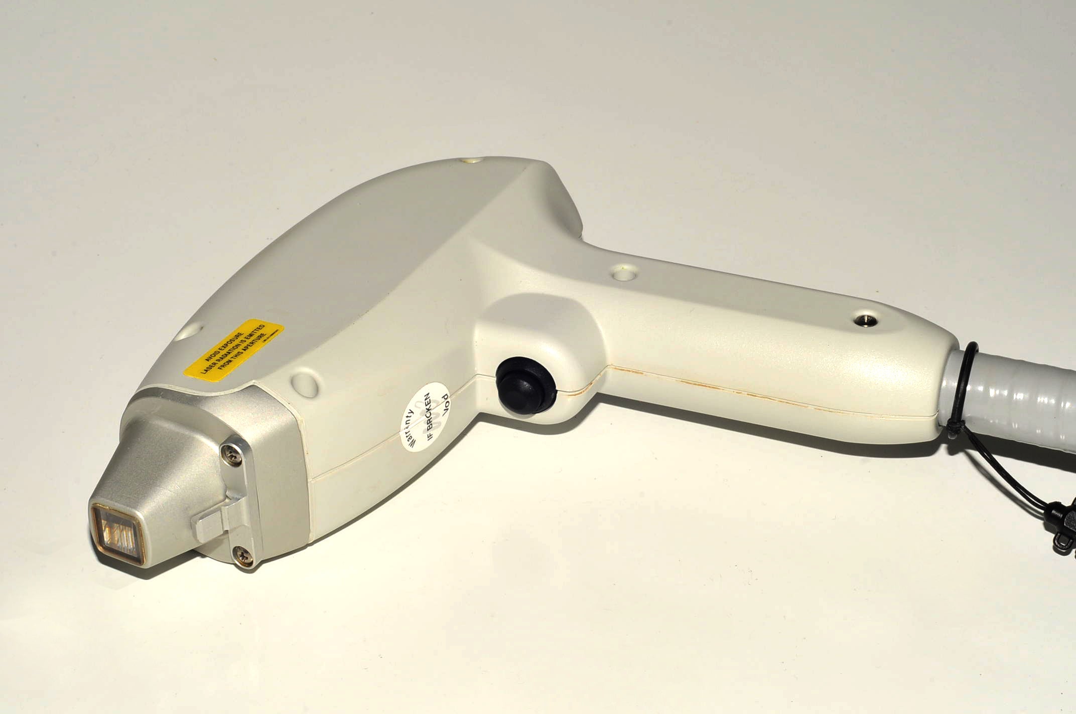 2006 Alma Lasers Sonata Handpiece Hair Removal w Carrying Case