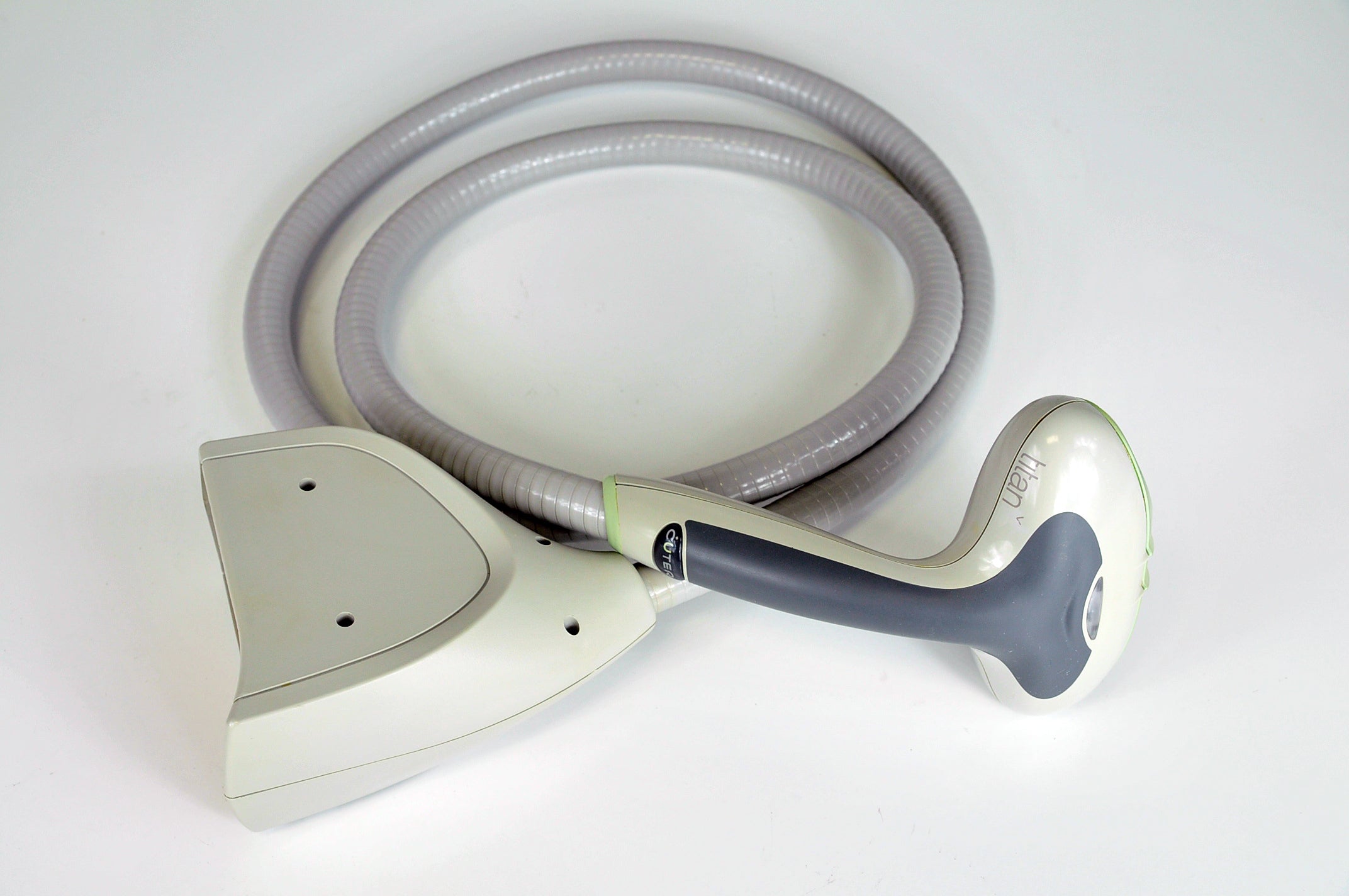 Cutera Titan V Handpiece Xeo Skin Tighten Rejuvenation Infrared IPL IR with Case