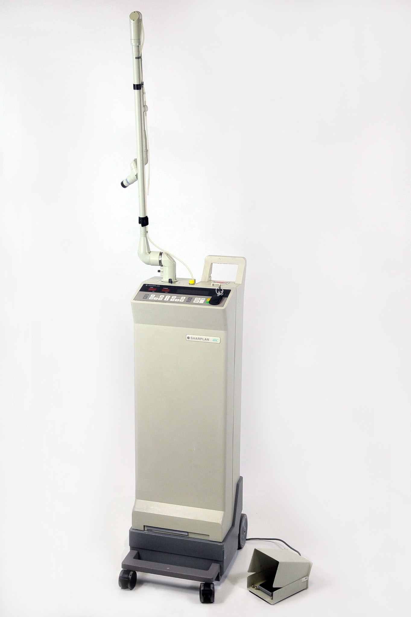 Laser Industries Sharplan 40C 40 Watt - CO2 Laser System Compact Powerful - 1999