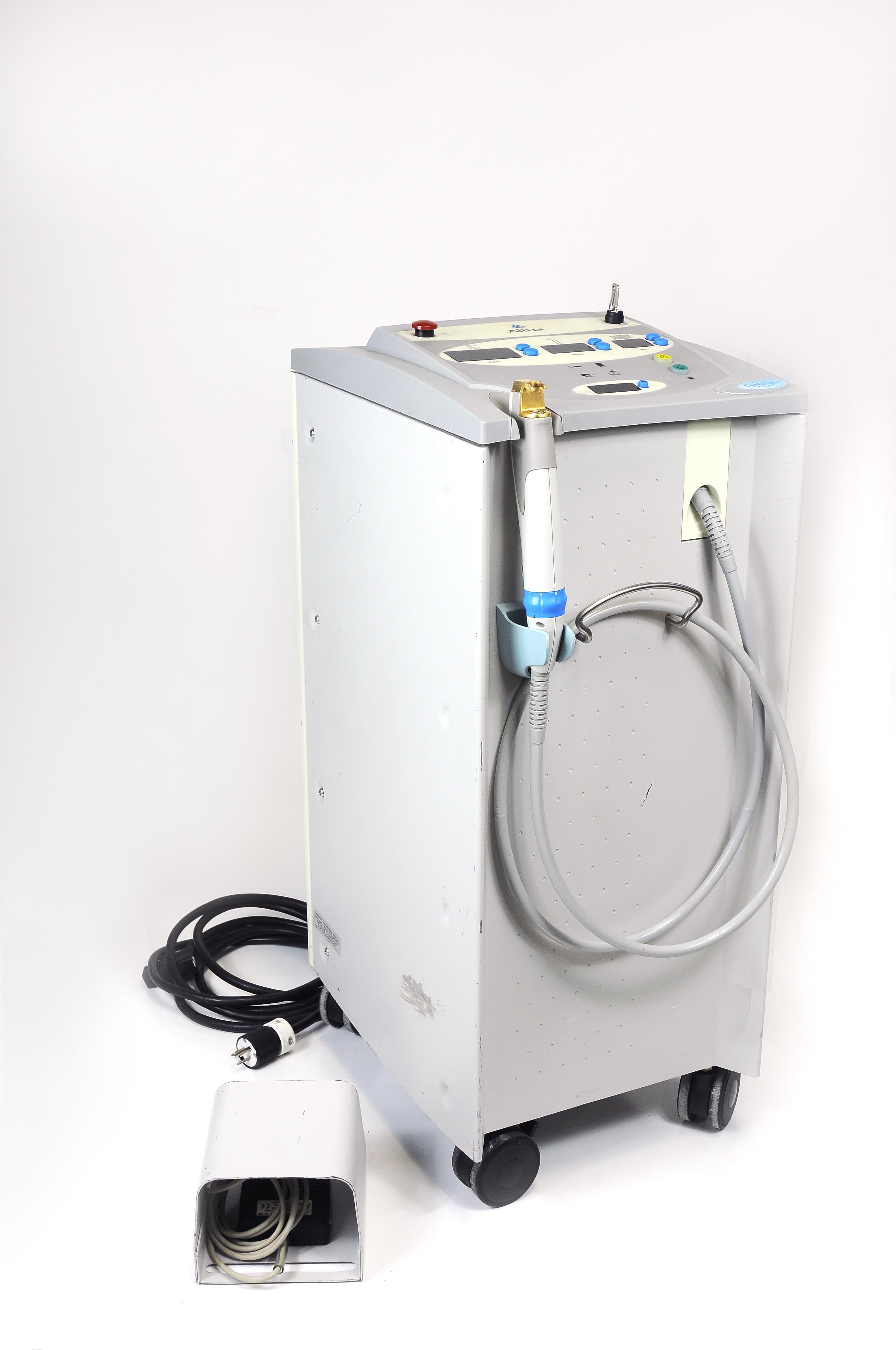 2002 Altus Cutera XL Cool CoolGlide Excel Nd:YAG Laser 3-5-7-10 mm 1064