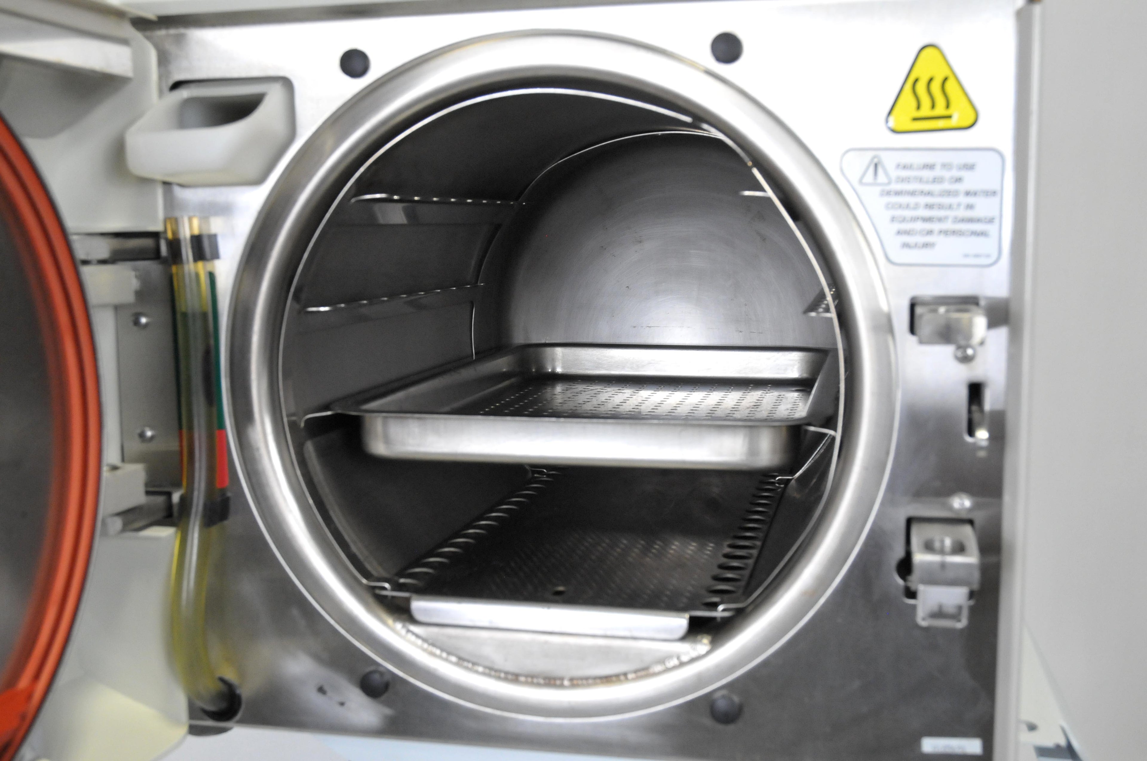 2005 Midmark Ritter M11-022 Autoclave Automatic Sterilizer Steam Chamber M 11