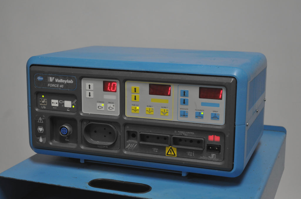 Pfizer Valleylab Force40 Electrosurgical Generator Force 40 w Foot Switch & Cart