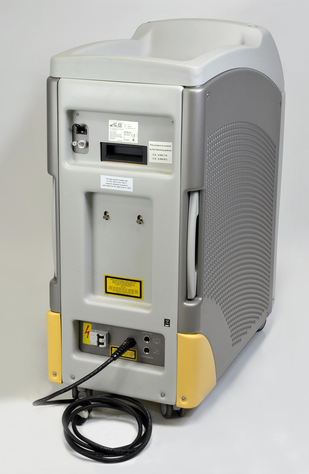 2012 Cynosure Smartlipo SLT II w Cellulaze SideLaze 800 Laser System
