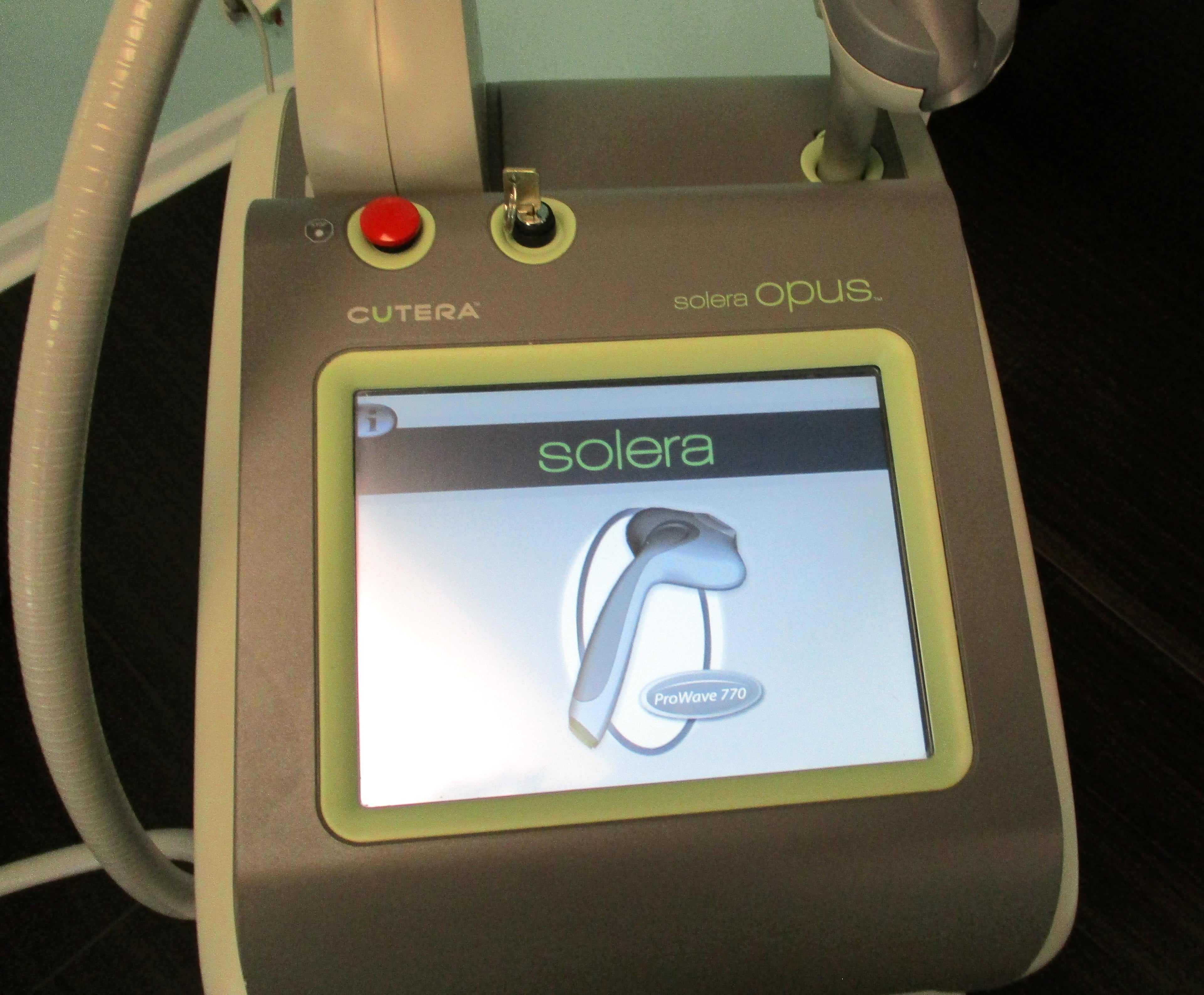 2010 Cutera Solera OPUS Laser IPL System w Prowave 770 HandPiece Aesthetic