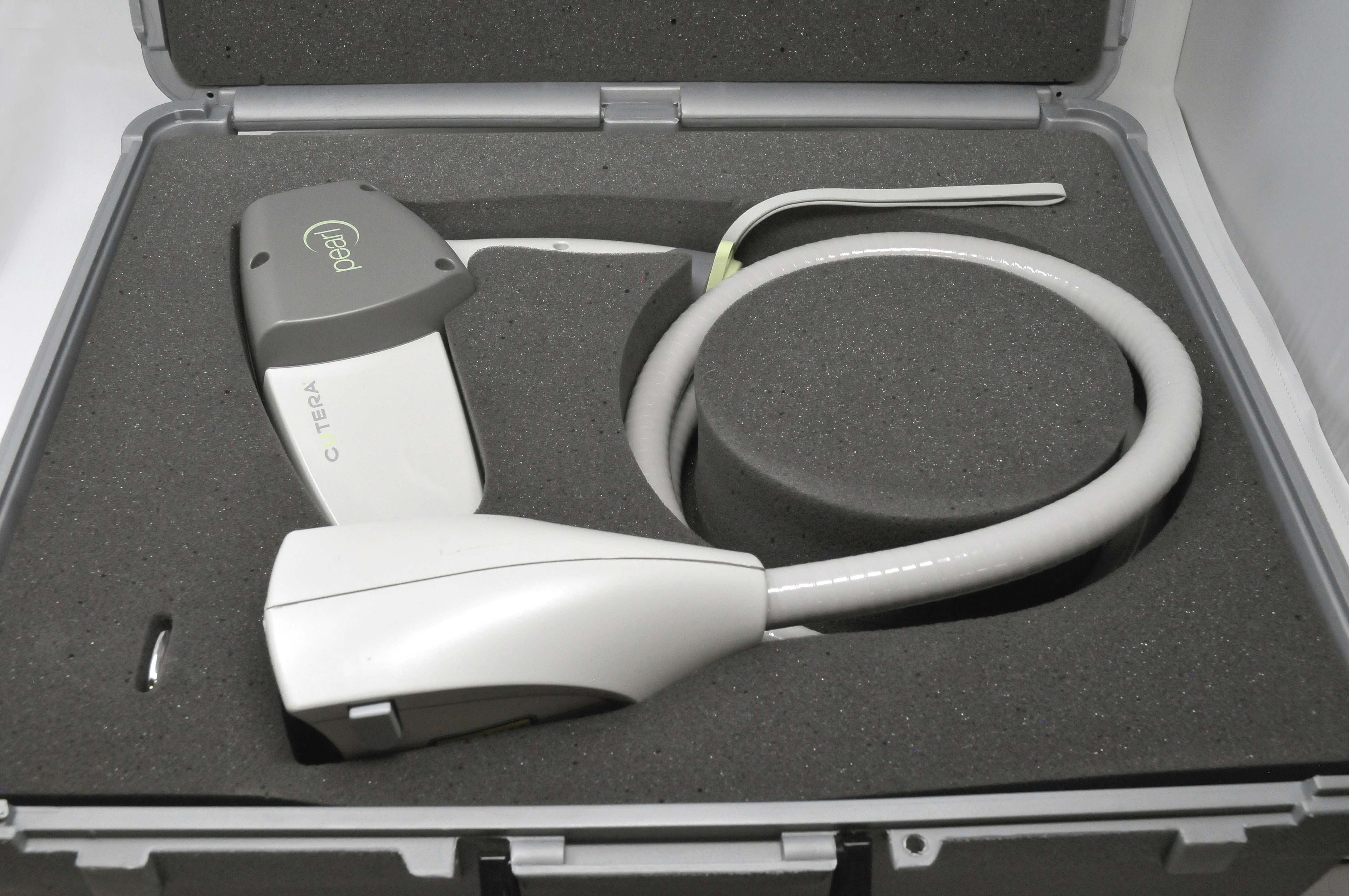 Cutera Pearl Hand Piece Erbium XEO CoolGlide Laser Wrinkles 2790nm - LOW PULSE !
