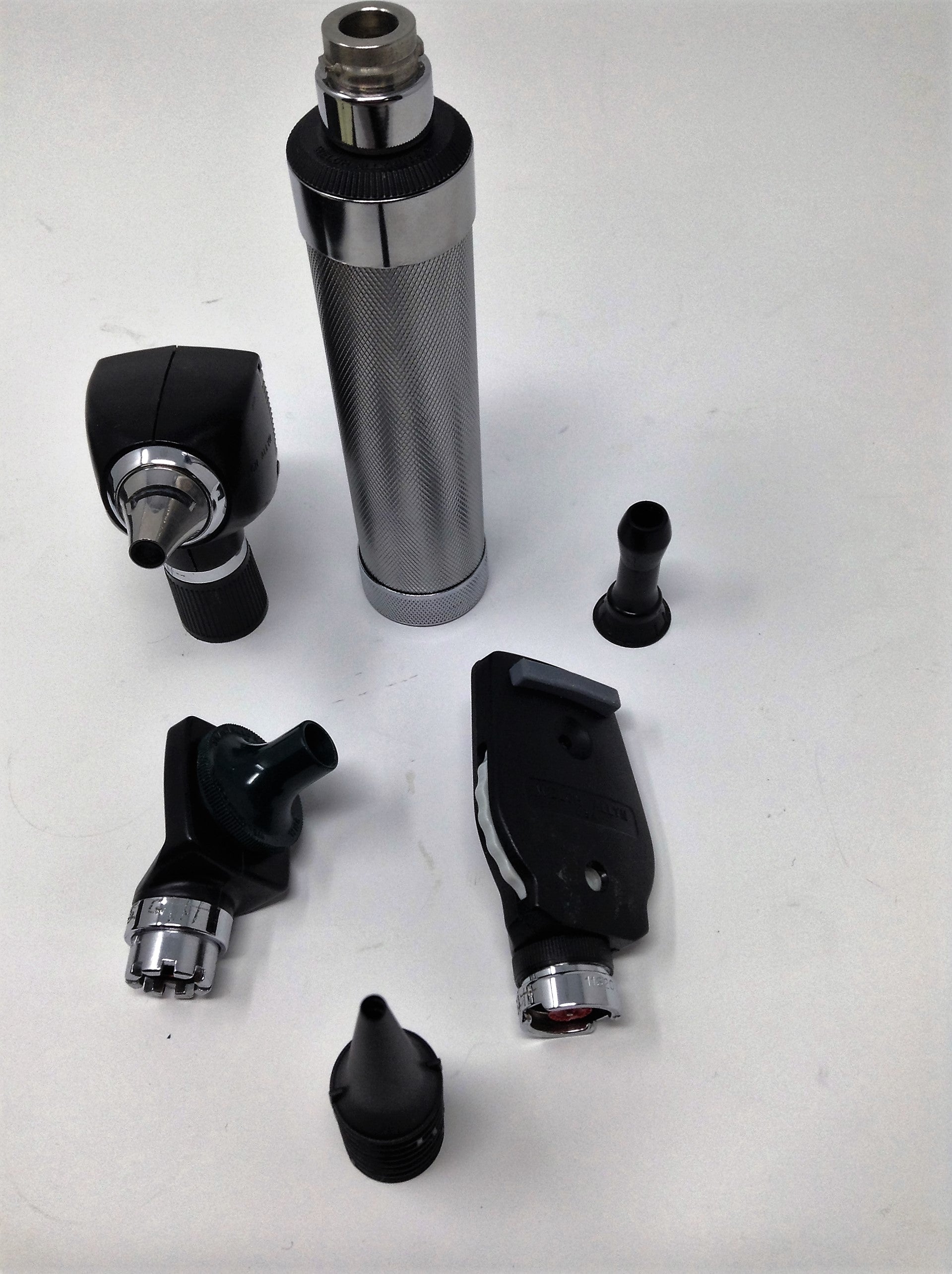 Welch Allyn Diagnostic Set Otoscope Ophthalmoscope Scope 3.5V