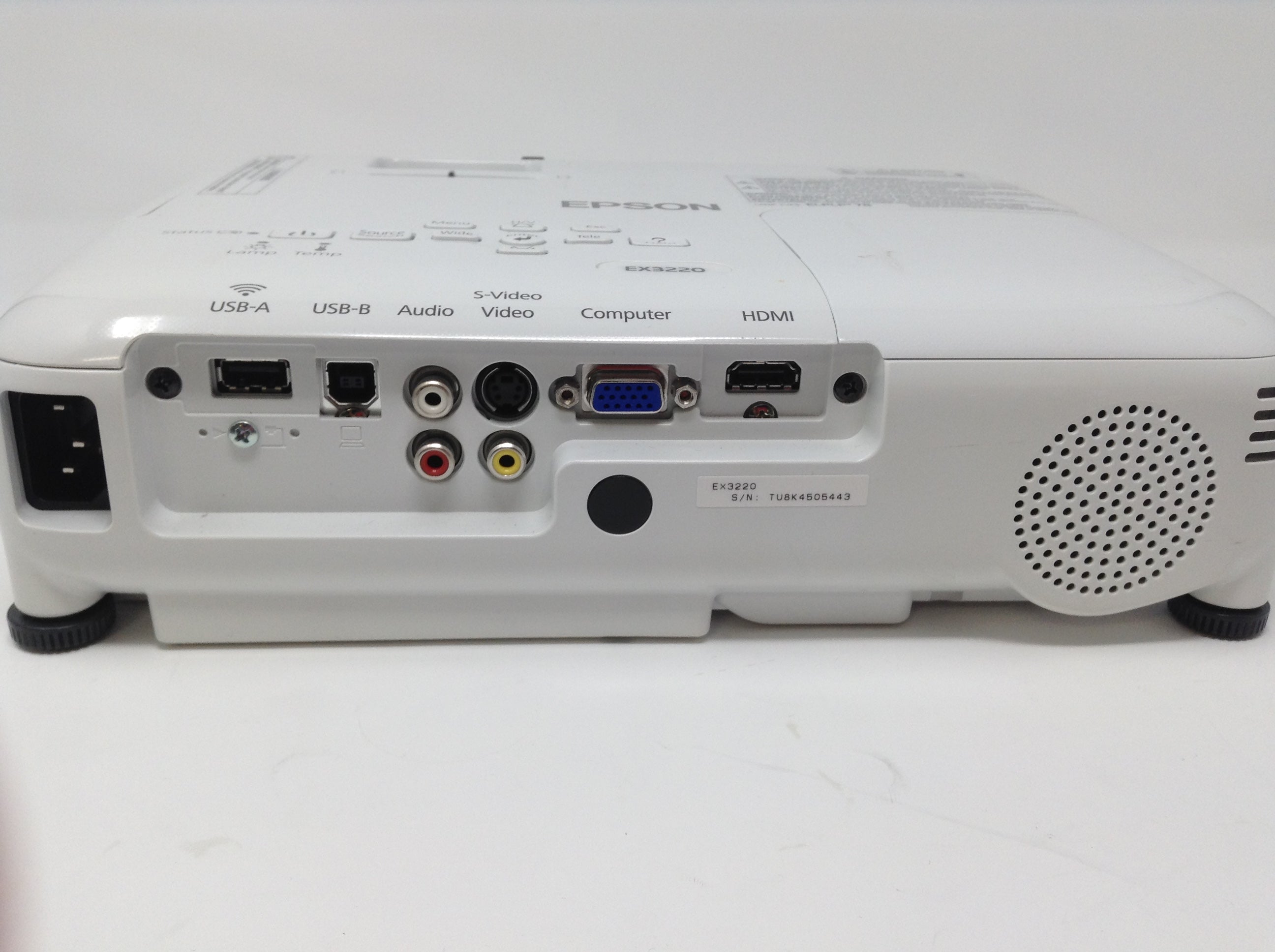 Epson EX3220 HDMI Portable SCGA Projector H552A 3000 Lumens