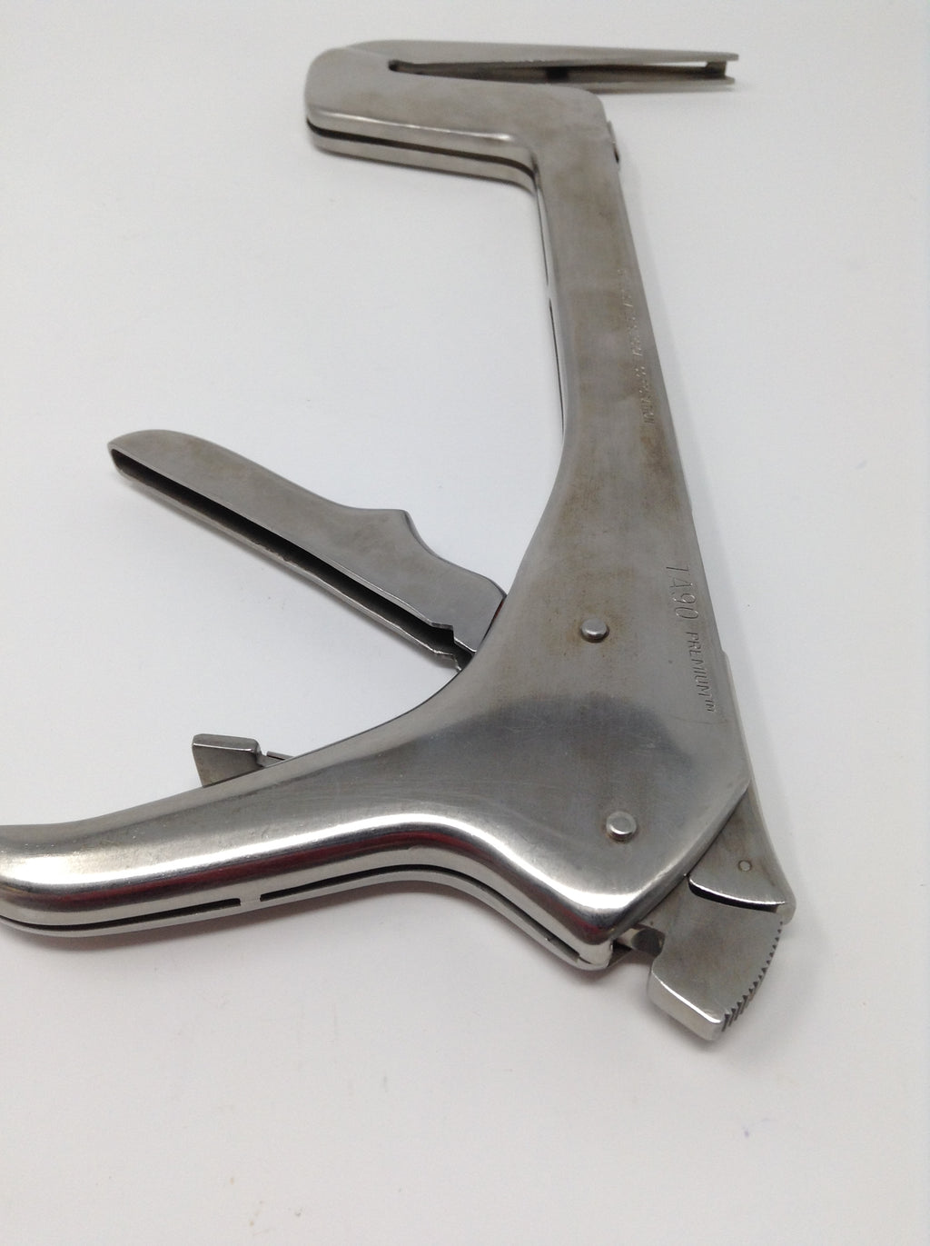 United States Surgical Corporation TA90 Auto Suture Premium 90 Reusable Stapler