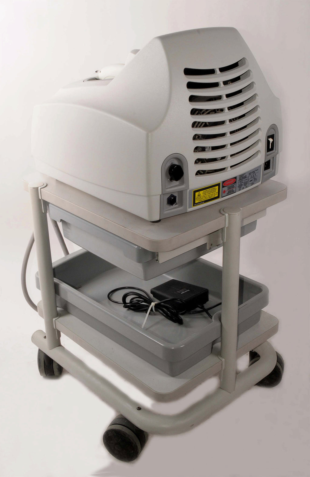 2006 Lumenis LightSheer ET Hair Reduction Diode Laser System Light Sheer w Cart
