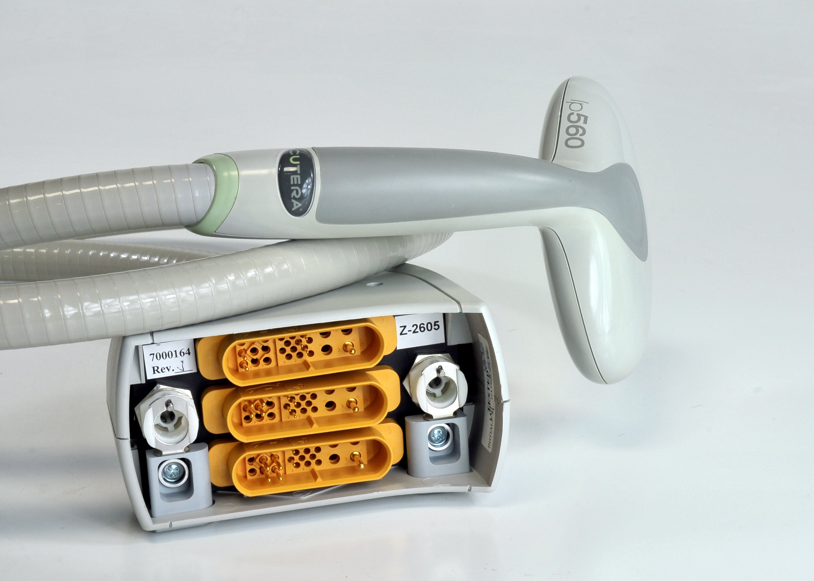 2006 Cutera XEO SA (STAND ALONE NO YAG) IPL LP560 ProWave 770 Titan XL Photo