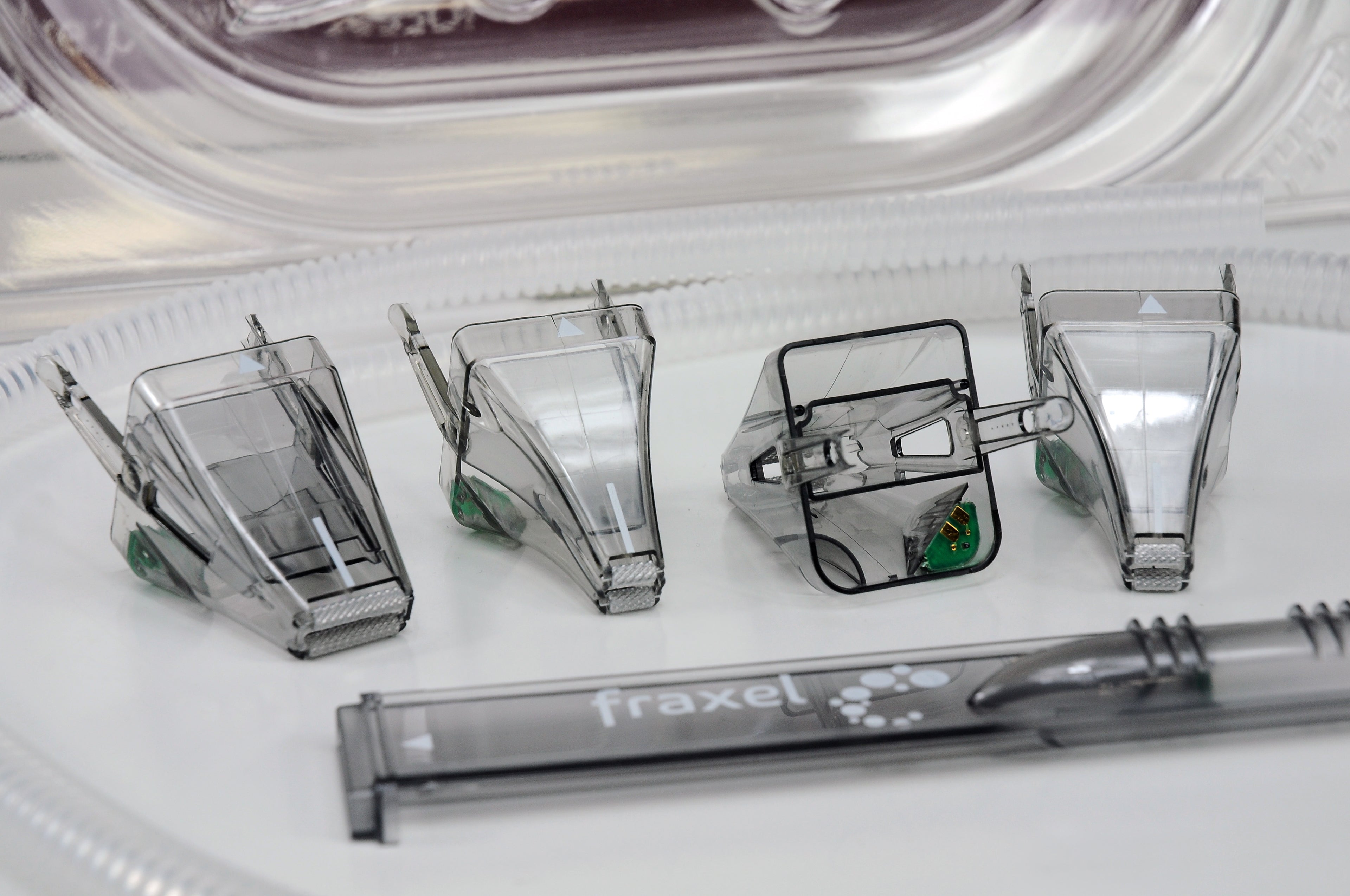 Solta Fraxel Repair Accessories Tip Kit Dom Set of 4 [ 2 Large 2 Small ] Reliant