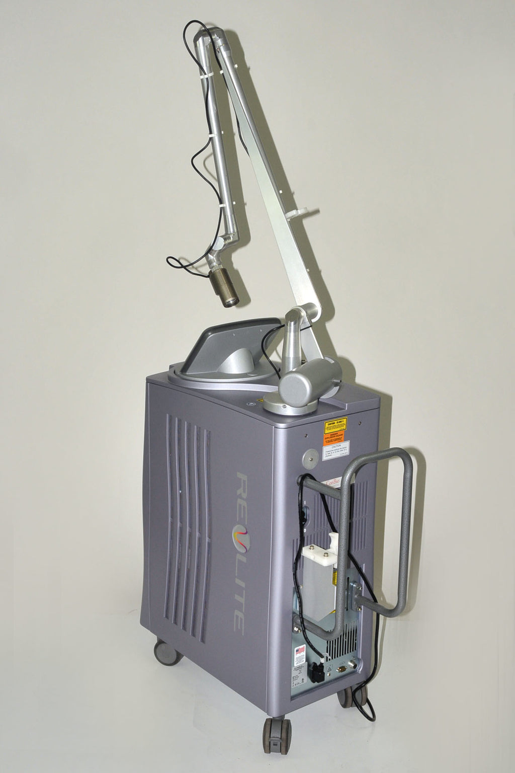 2013 Cynosure Hoya Conbio Con Bio Revlite Rev Lite Si Q-Switch Laser Tattoo 1064